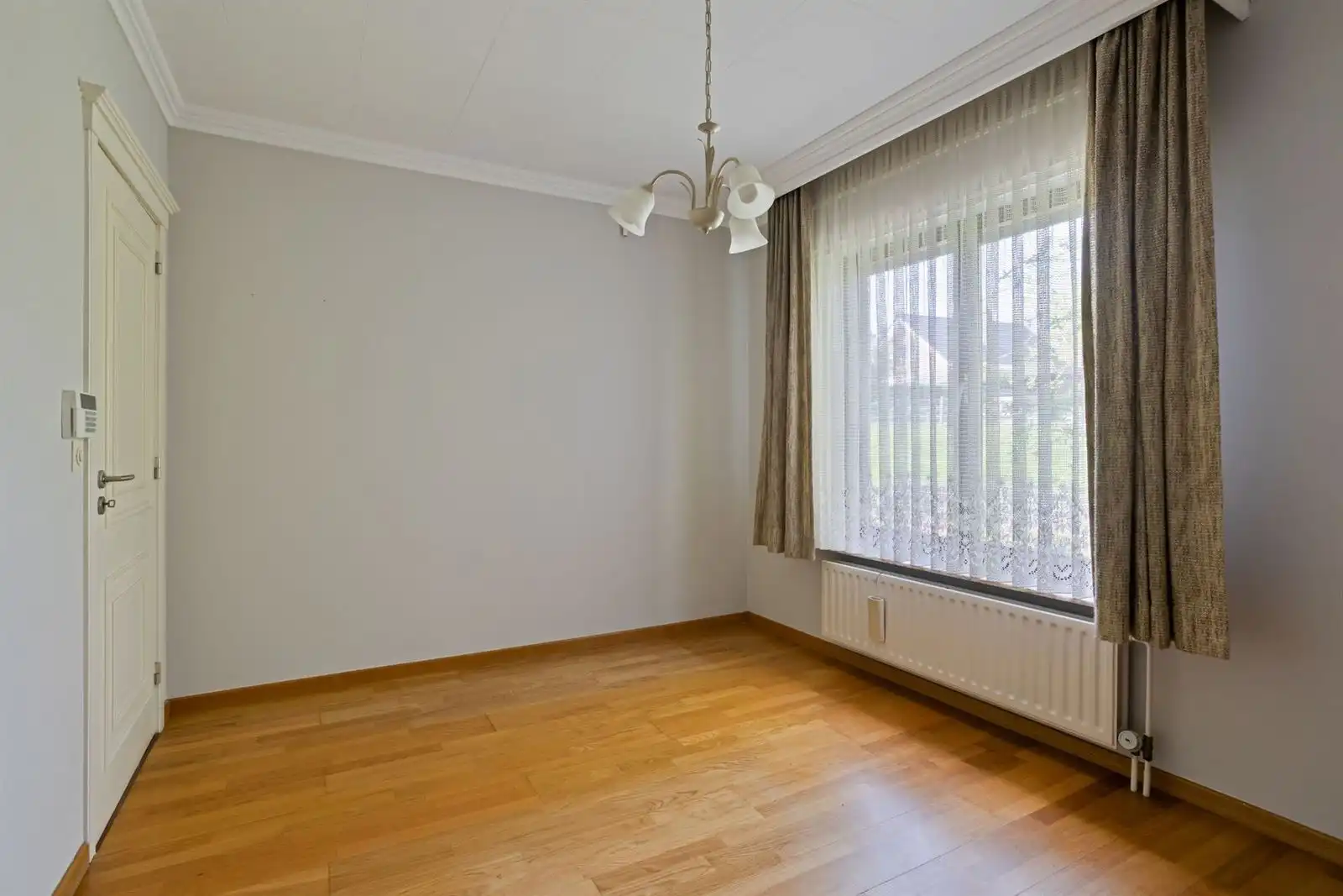 Woning met 3 slaapkamers en bureau te Alsemberg foto 10