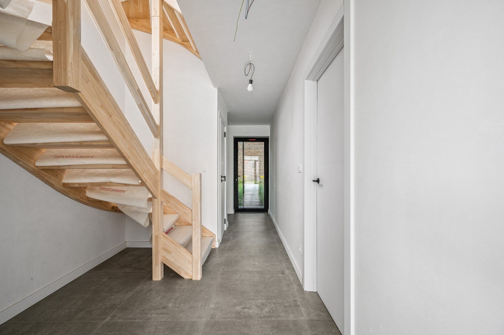 Nieuwbouw halfopen bebouwing (EPC A) met tuin, terras en garage foto 5