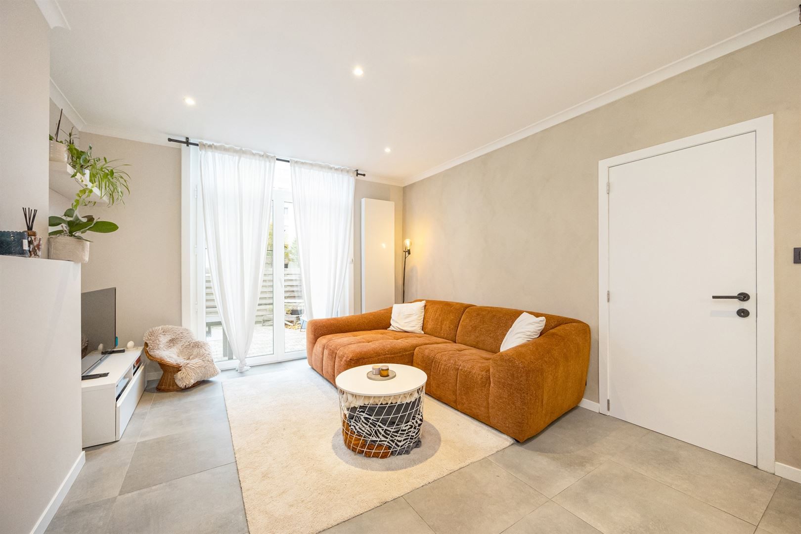 Instapklare rijwoning met 2 slaapkamers foto 4