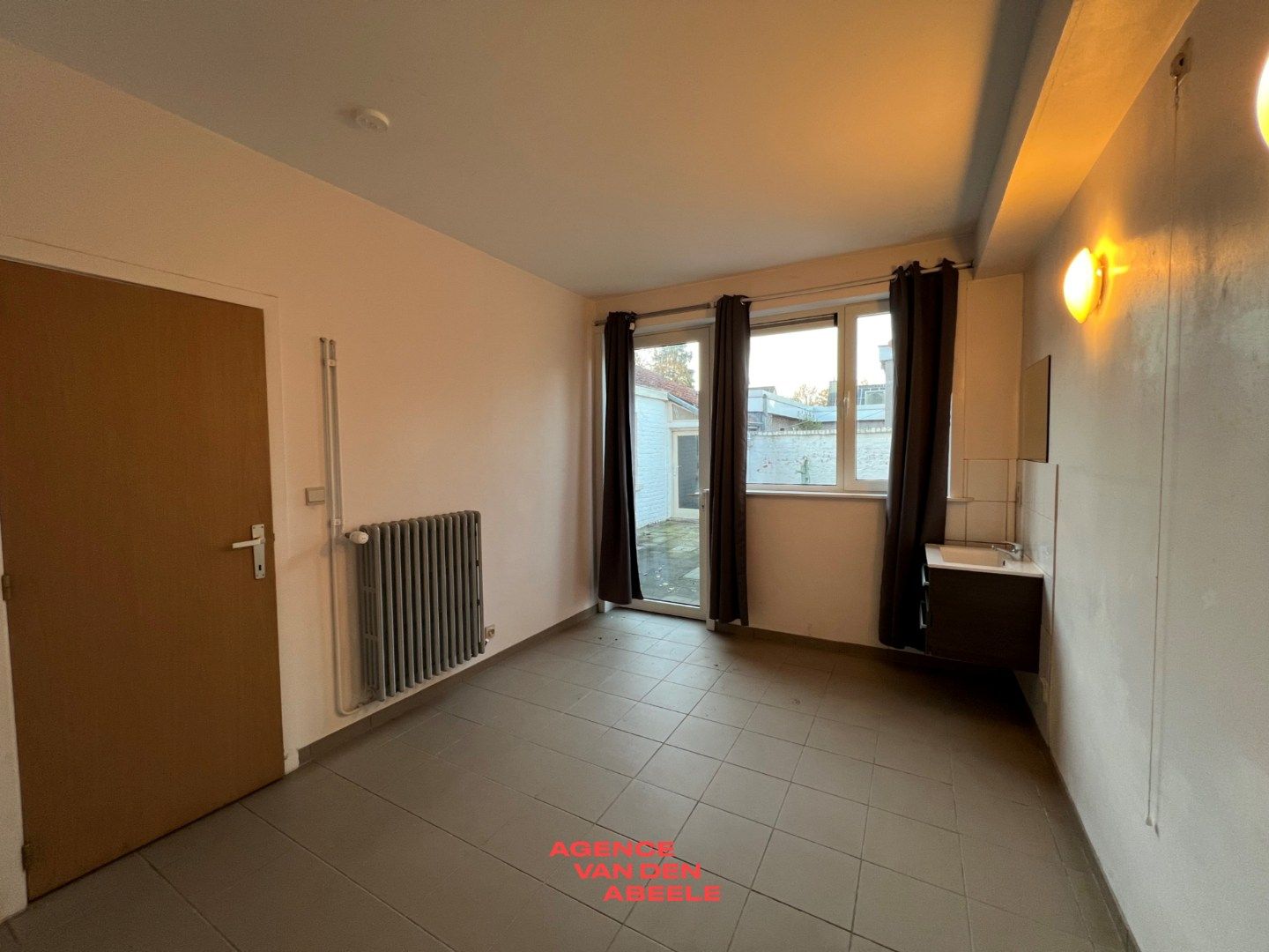 Opbrengsteigendom bestaande uit 2 appartementen met garage foto 12