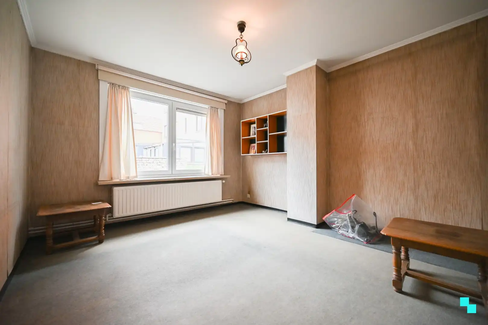 Centraal gelegen handelsruimte met bijhorende woonst en leuke stadstuin te Izegem foto 24