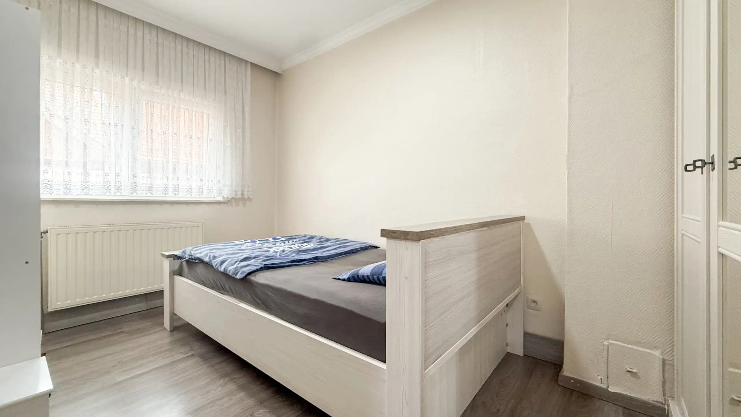 Charmante woning met 4 slpks in het hartje van Heusden! foto 29