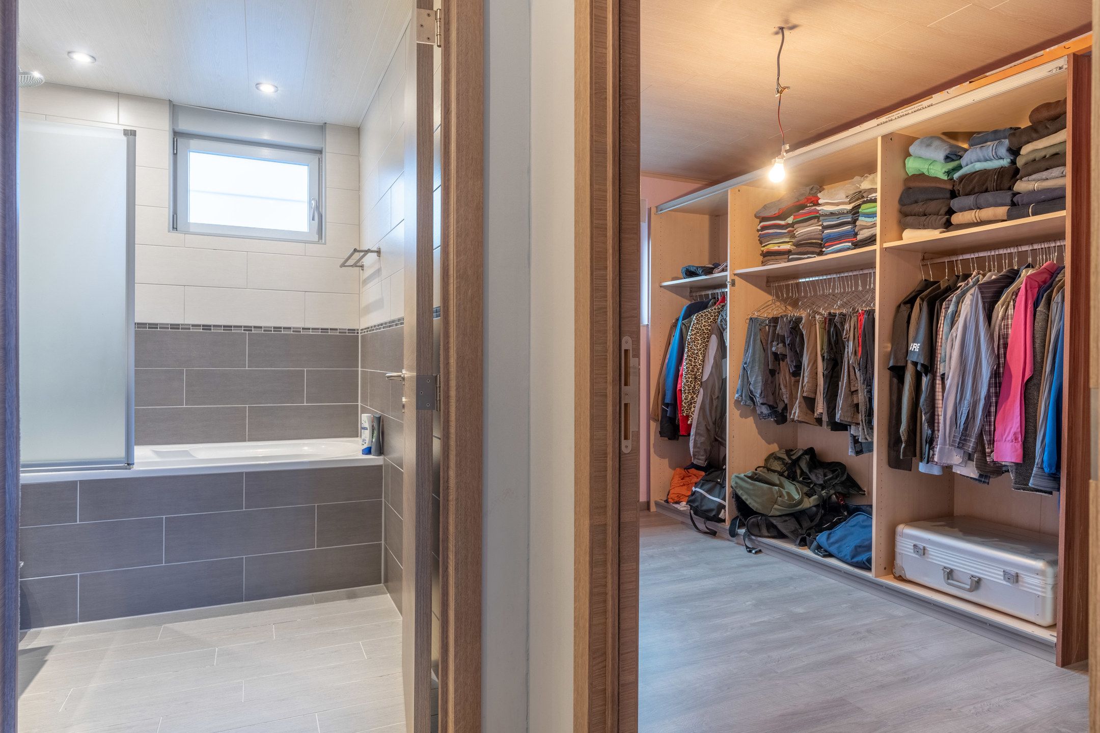 Gerenoveerde instapklare woning op rustige locatie te Beerse foto 15