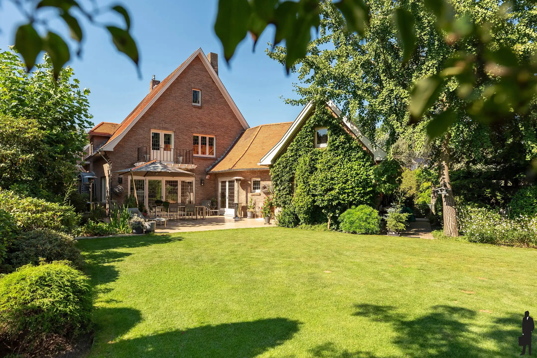 Bijzondere karakteristieke villa op 1.560m² in hartje Oud-Turnhout  foto 38