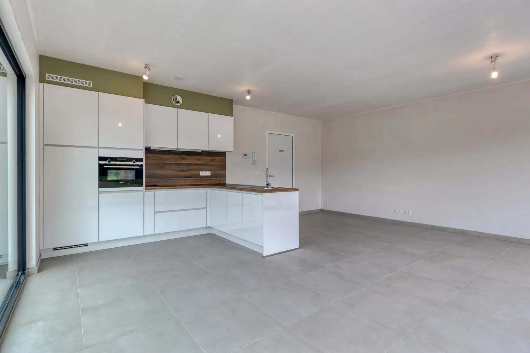 *** ONDER COMPROMIS *** foto 5