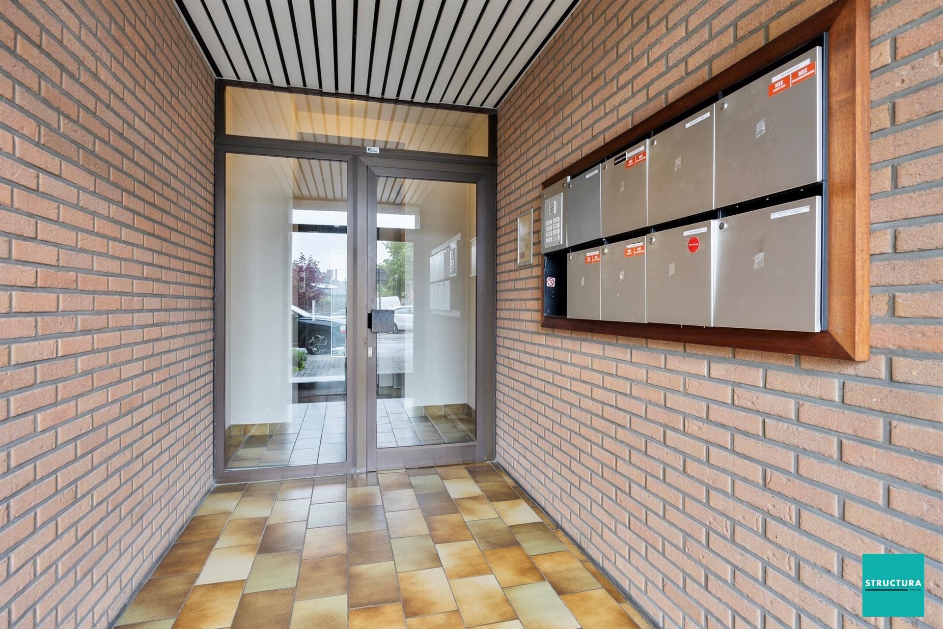 Appartement met 3 ruime kamers en garage foto 12