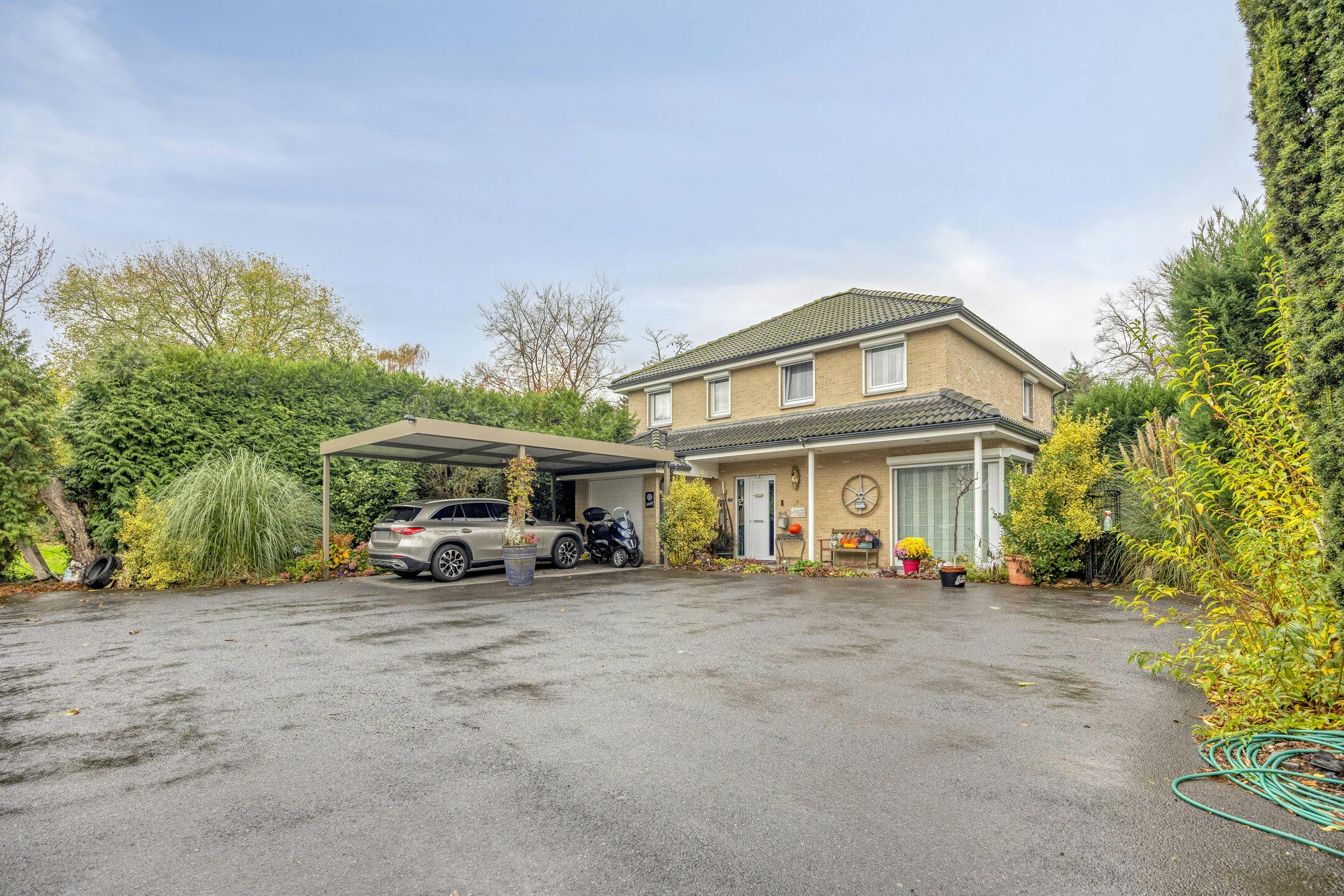 Instapklare gezinswoning met tuin in residentieel Evergem foto 19