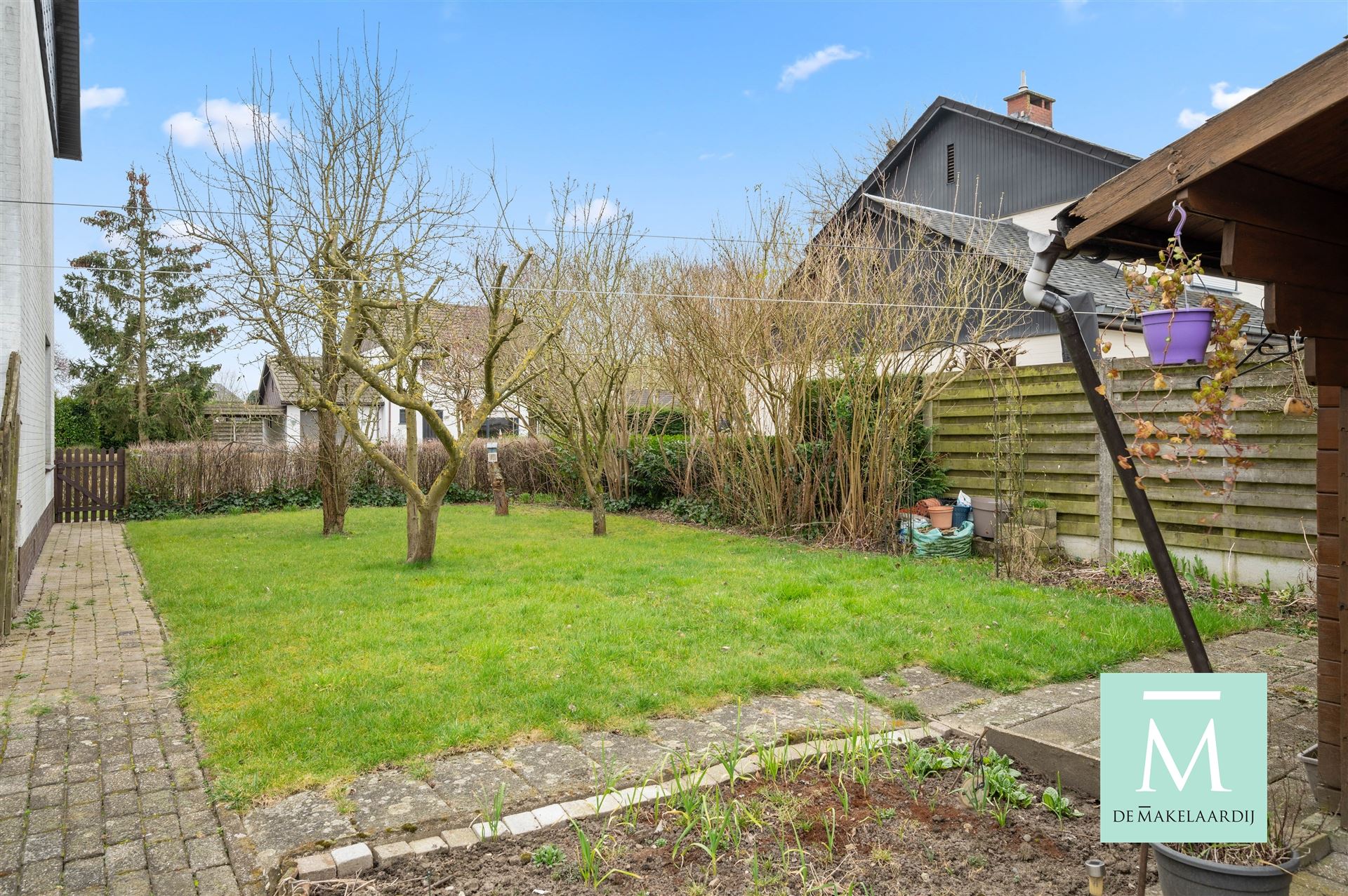 Goed onderhouden woning met 3 slaapkamers, tuin en garage op toplocatie! foto 11
