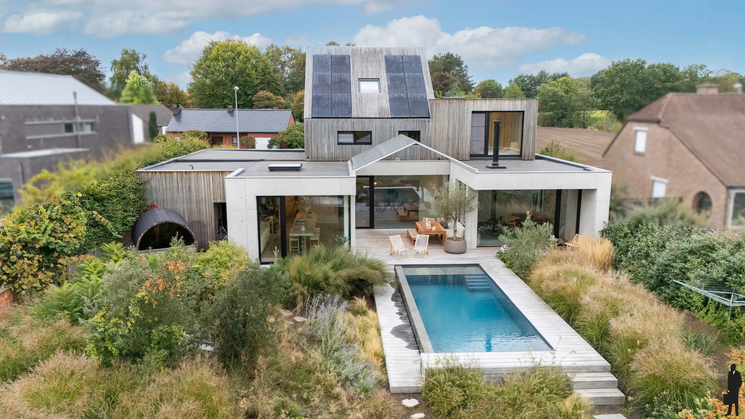 Uitzonderlijk gelegen architectenvilla op grond van 2.001m² foto 26