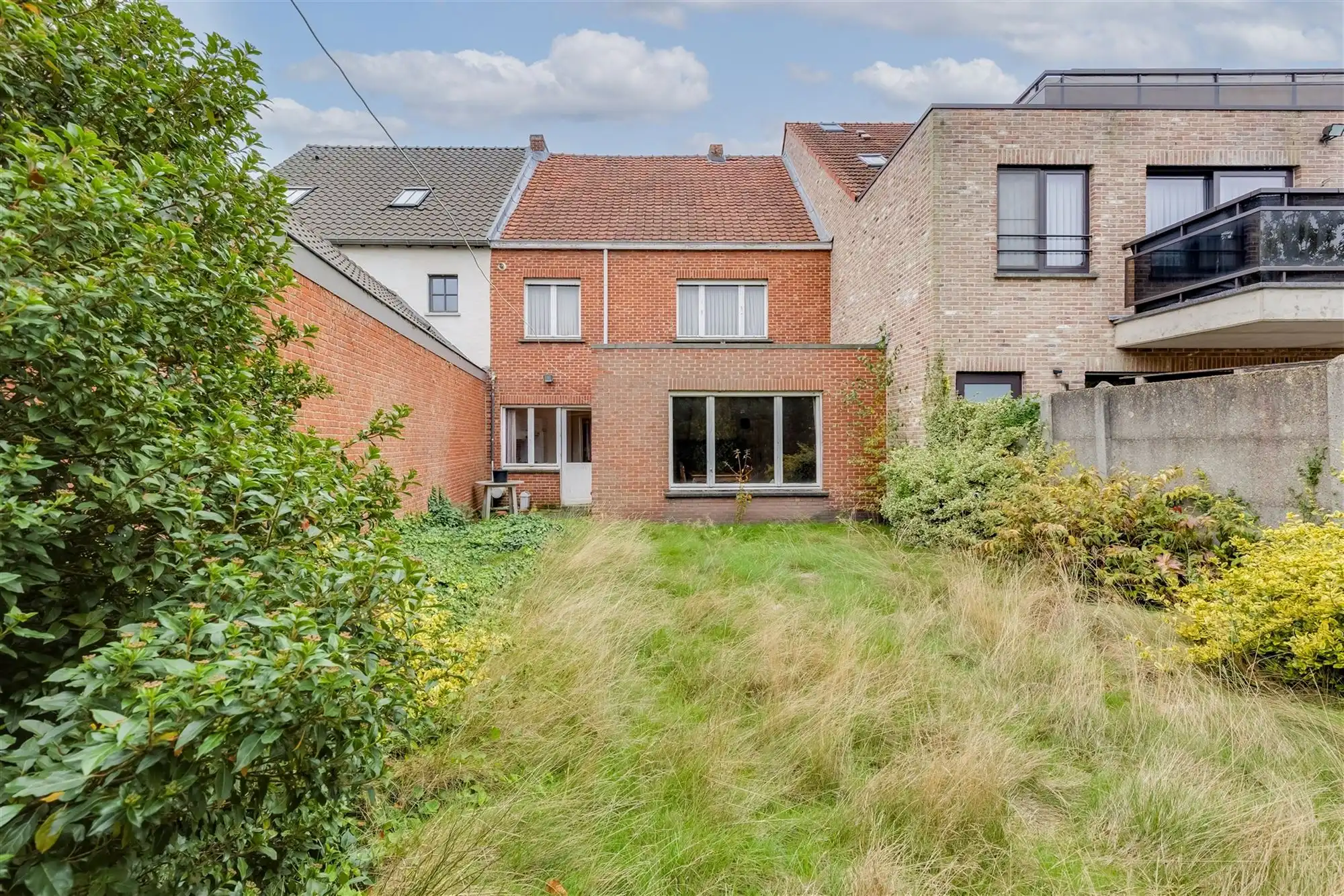 Op te frissen woning met 3 slk en tuin in Beerse foto 2