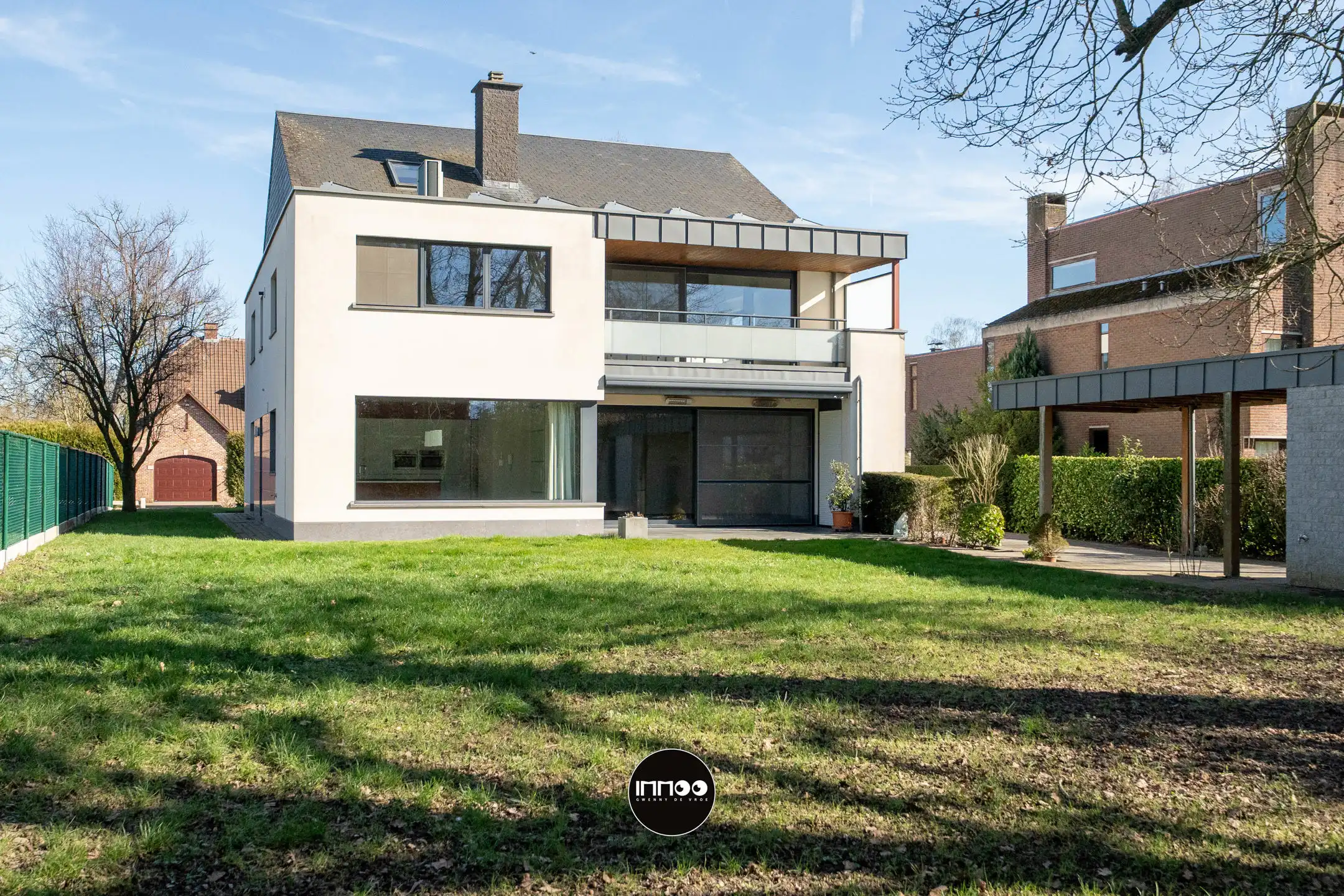 Villa te koop foto 2