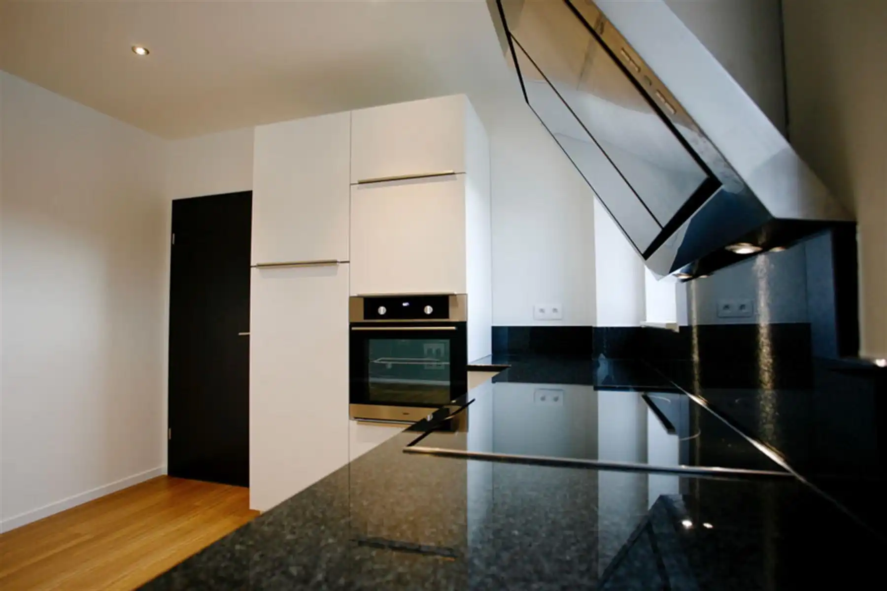 Appartement te huur foto 7