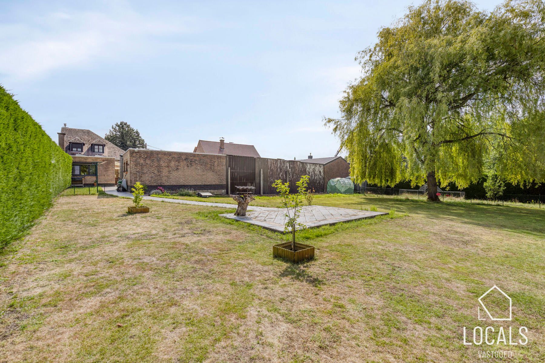 Mooie halfopen bebouwing met grote tuin in Denderhoutem foto 25