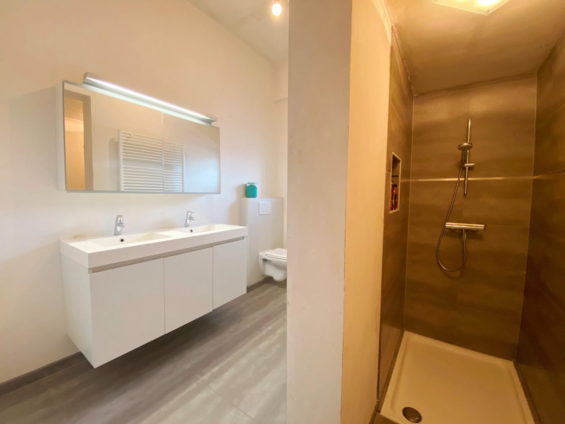 Luxueuze loft in hartje Wijnendale foto 9