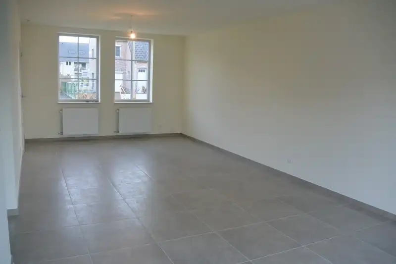 Moderne en energiezuinige woning met 3 slaapkamers, garage en zolder te huur in Heule – perfect voor comfortabel wonen! foto 4