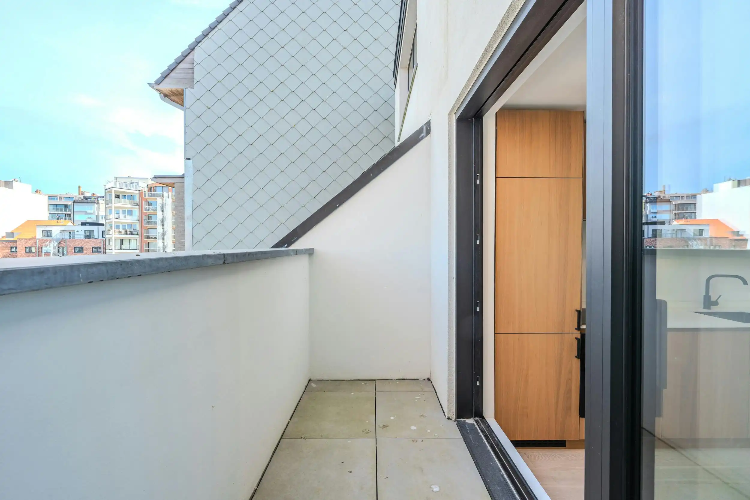 Prachtig gerenoveerd duplexappartement te Oostende foto 5