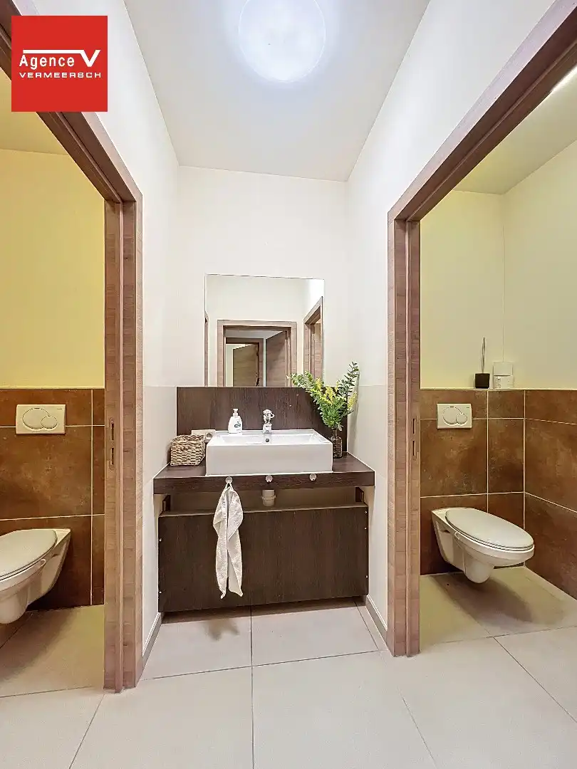 Uitstekend gelegen handelspand met authentieke gevel – Groentemarkt.  foto 9