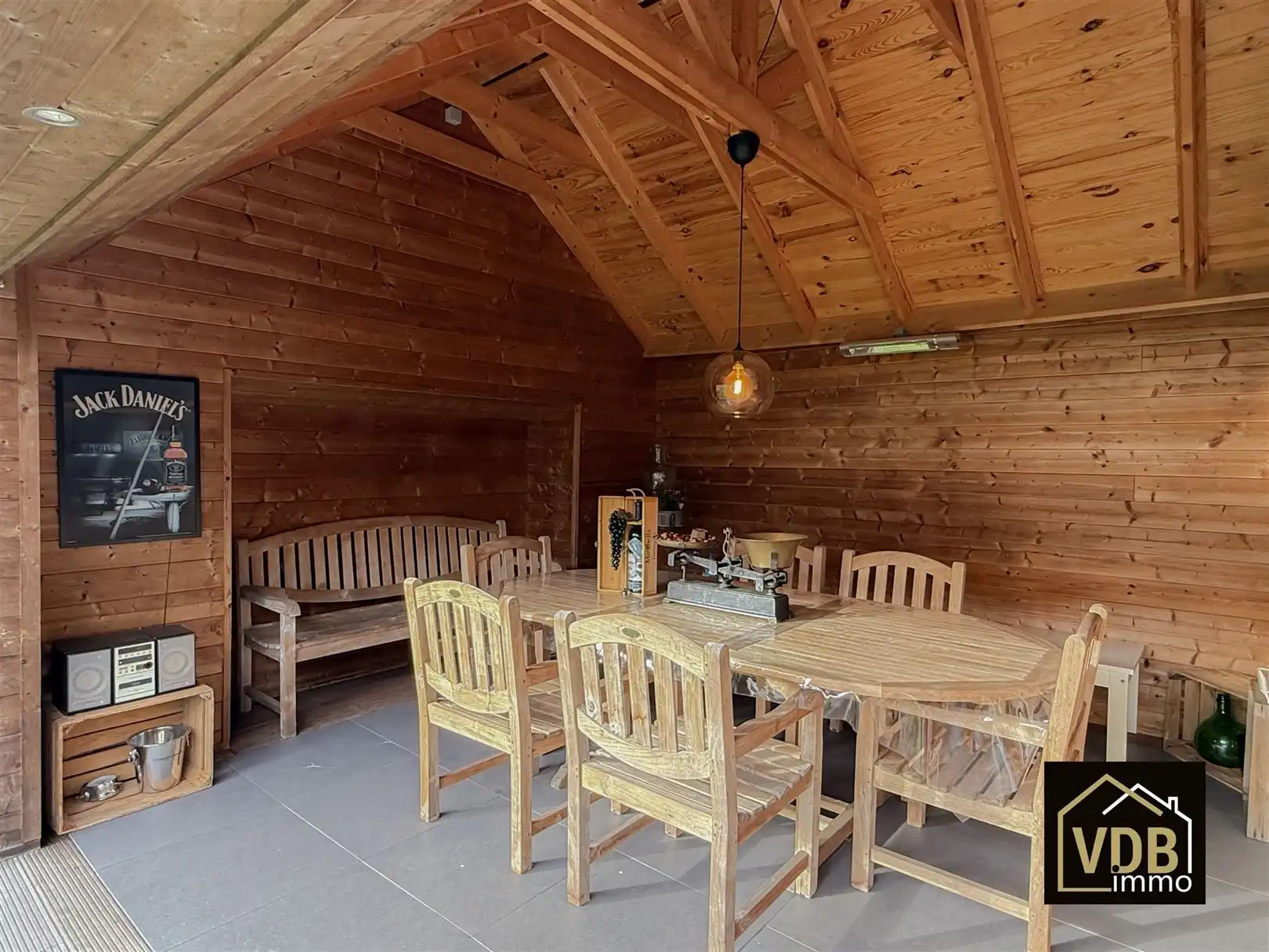 Instapklare halfopen bebouwing met 3 slaapkamers foto 29