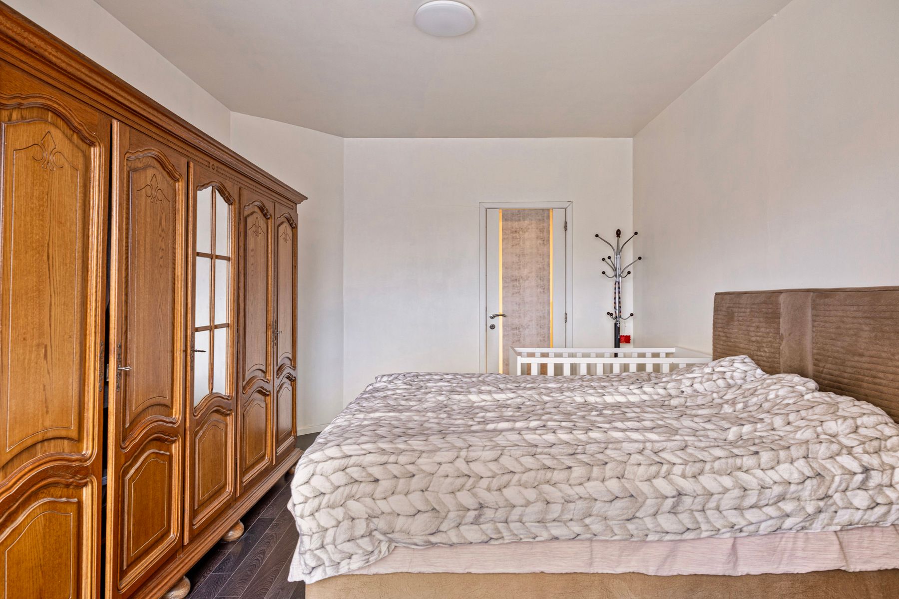 Woning met 3 ruime slaapkamers en tuin foto 13