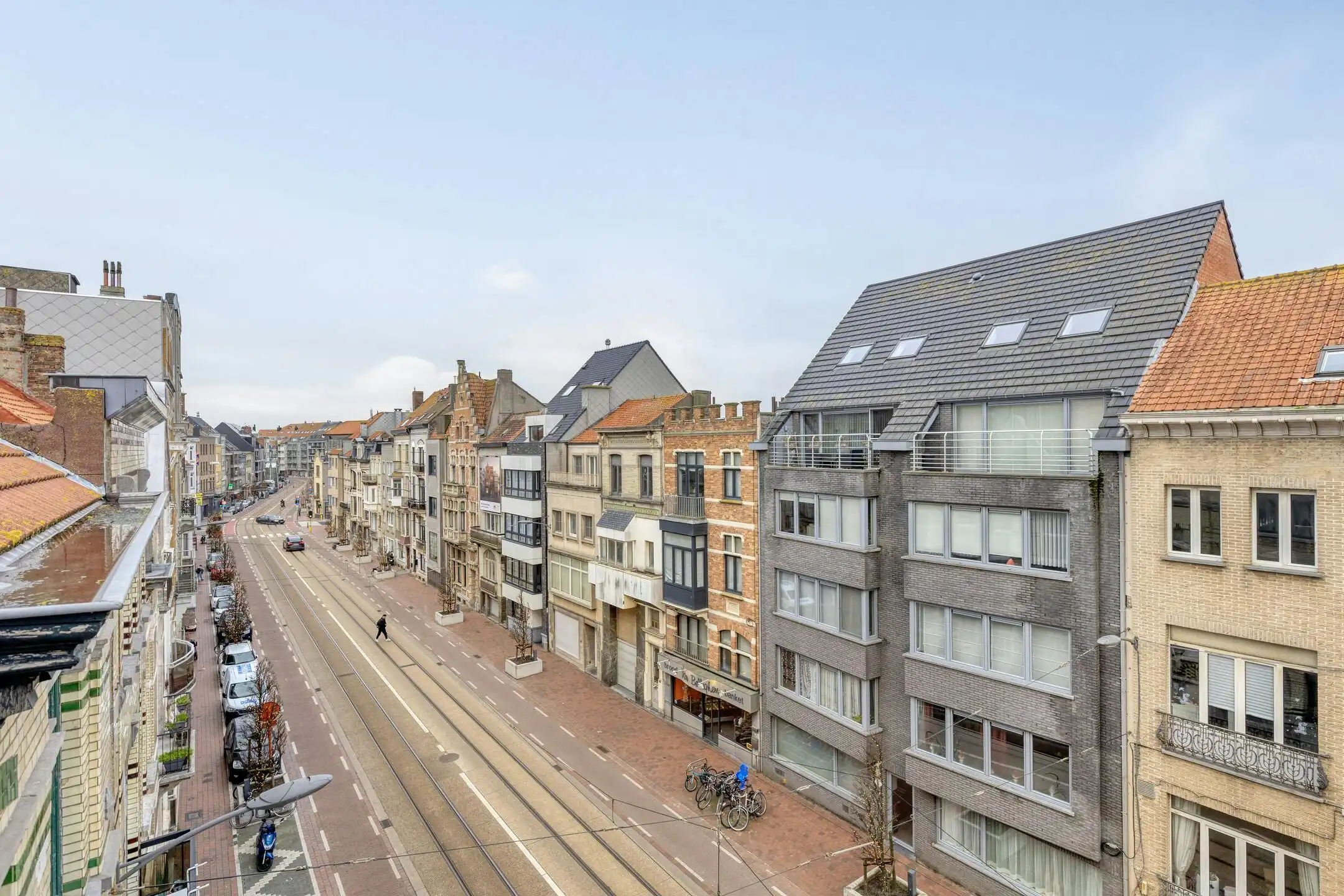 Lichtrijk duplex appartement te koop in centrum blankenberge foto 11