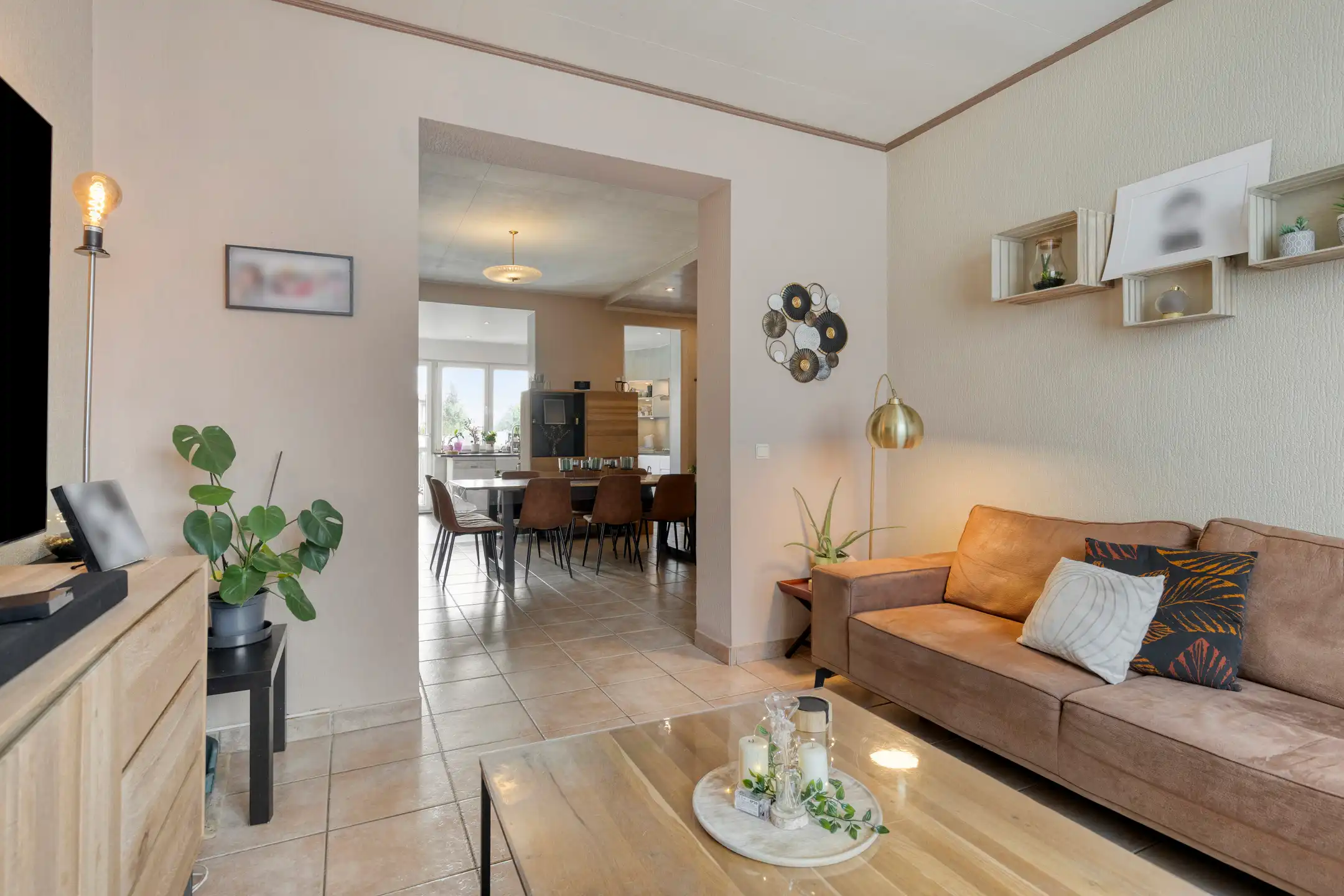 Gezellige woning 4 slpk, groot atelier 100m² en zonneterras foto 7