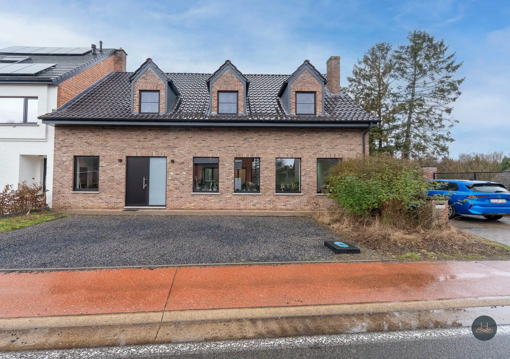 Ruime, instapklare woning op royaal perceel in Werchter foto {{pictureIndex}}