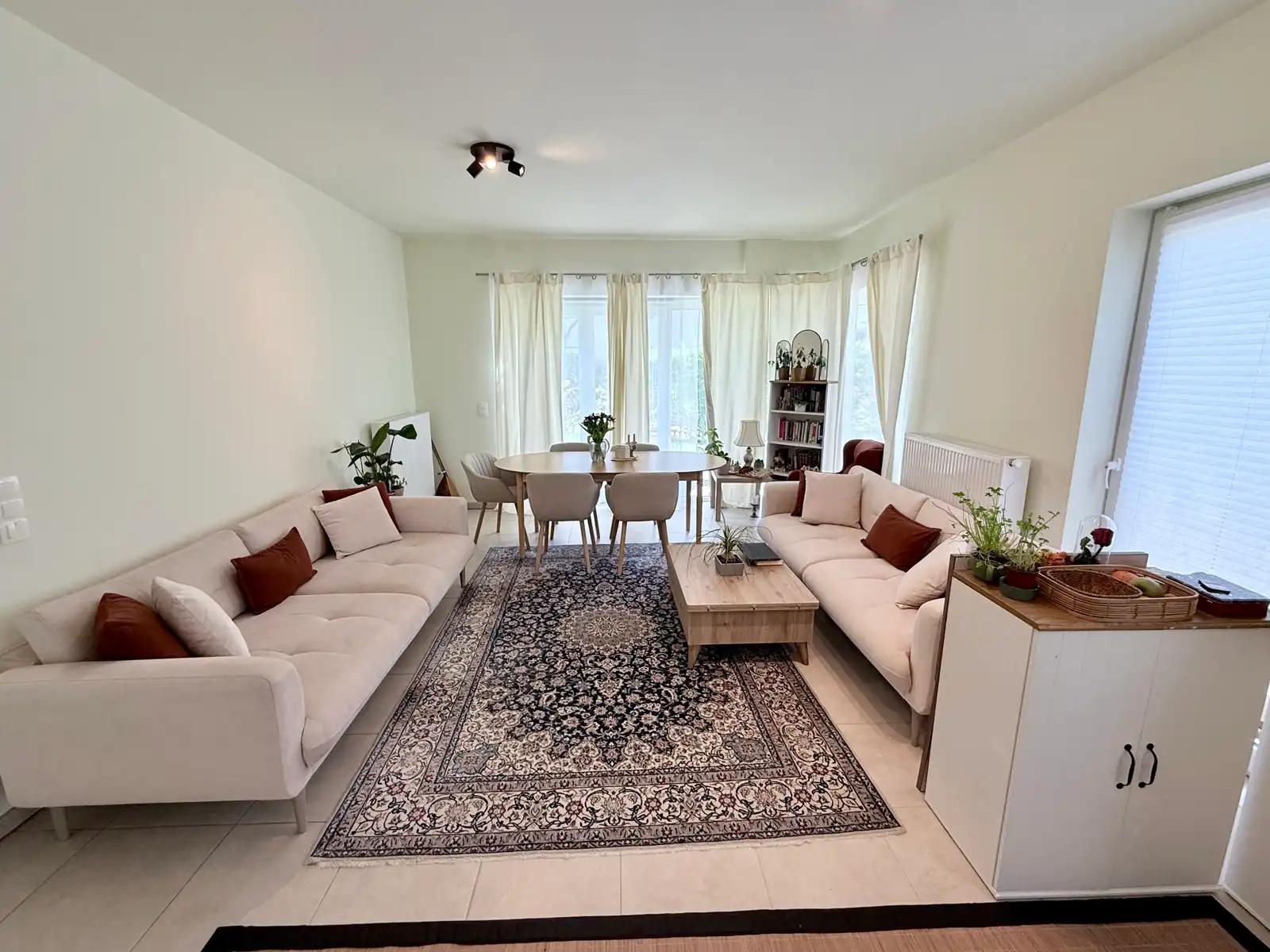 Hoekappartement met tuin, parking en rustige ligging foto 3