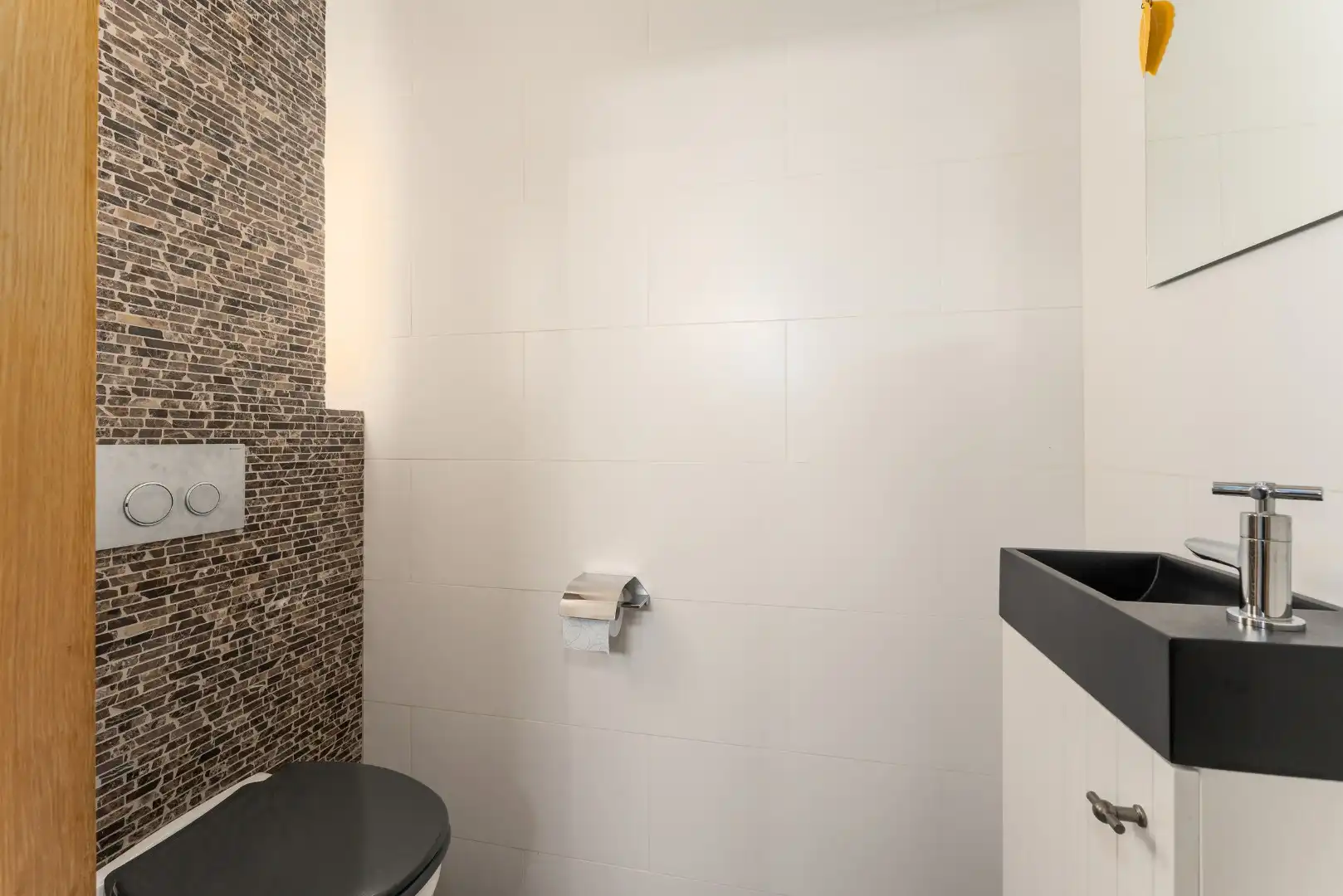 Ruime en recente halfopen bebouwing met 3 volwaardige slaapkamers foto 14