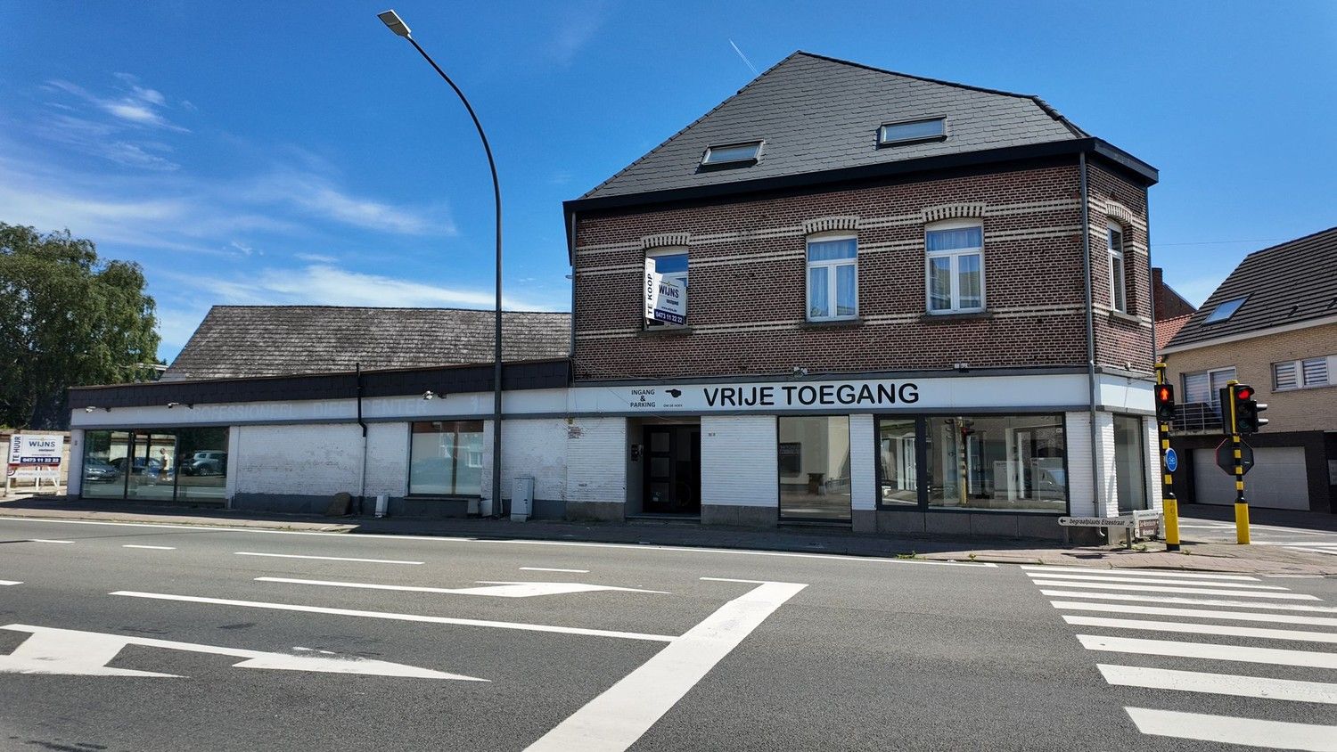 Handelspand op toplocatie. foto {{pictureIndex}}