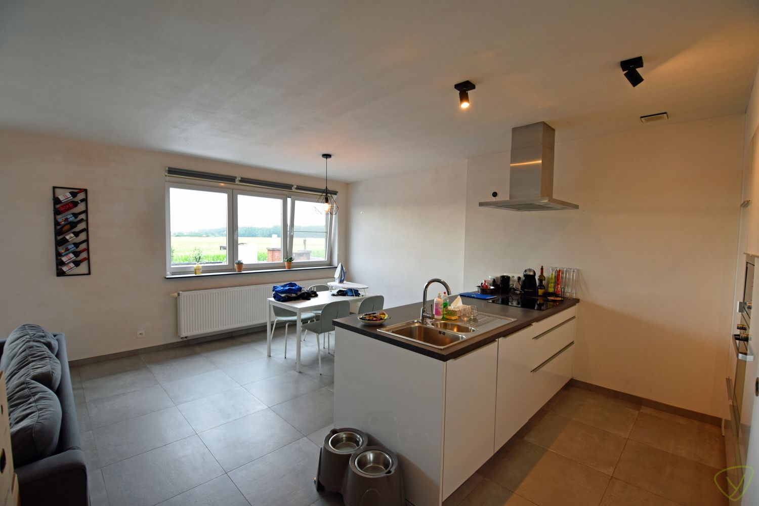 Ruim duplexappartement te huur in Adegem! foto 4