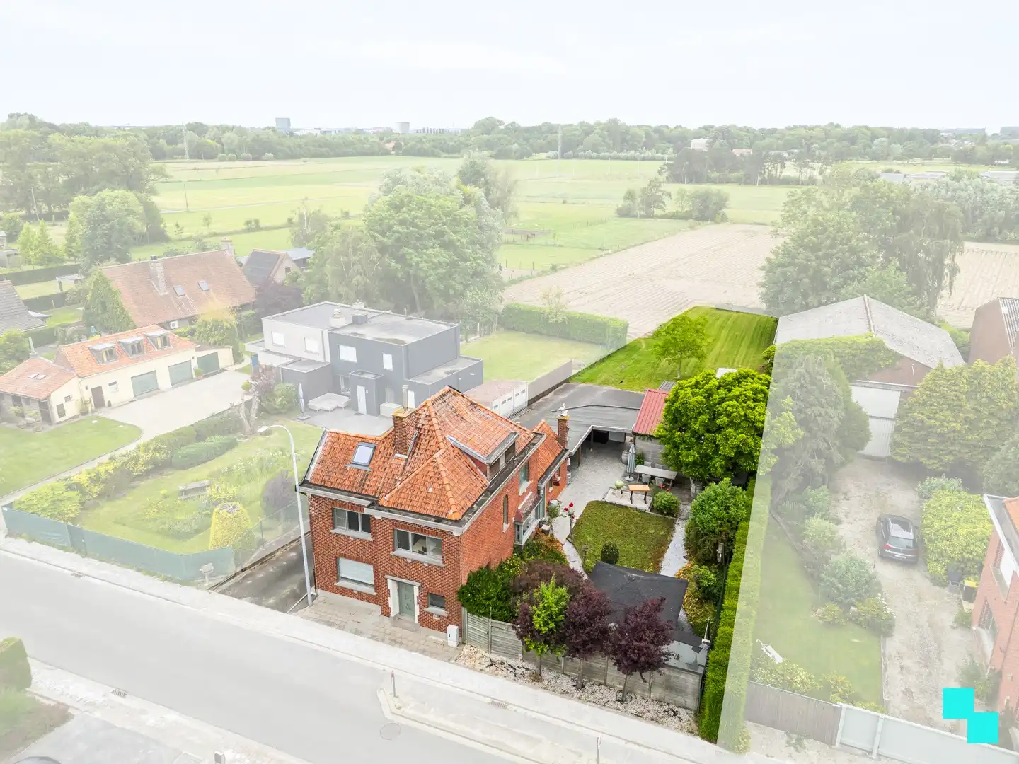 Instapklare gezinswoning met studio op landelijke locatie te Izegem, Bosmolens foto 2