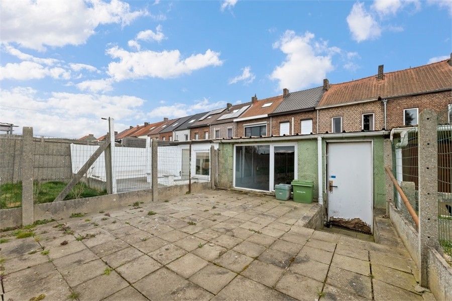 TE RENOVEREN RIJWONING VLAKBIJ HET CENTRUM VAN SINT-TRUIDEN foto 23