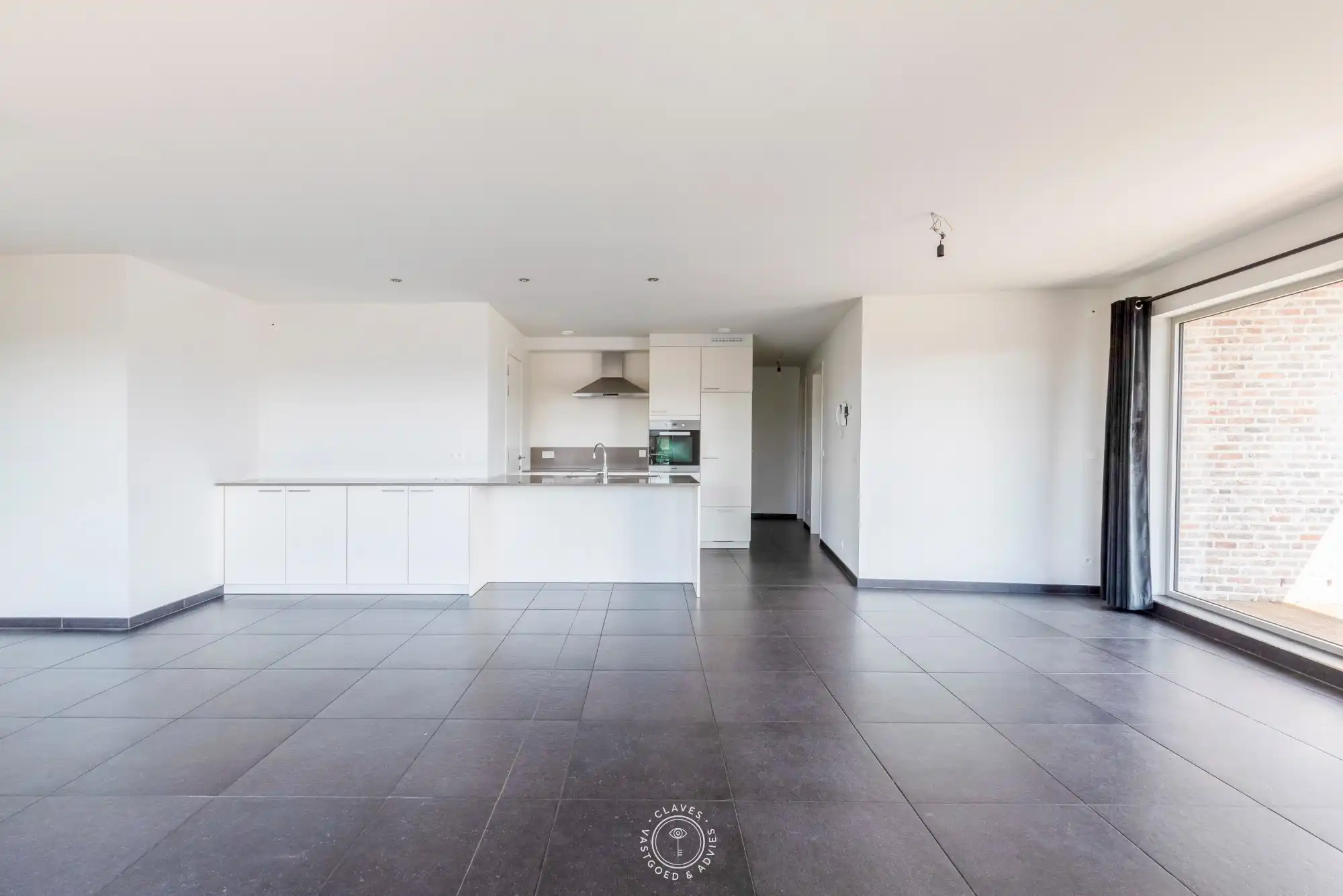 Licht, ruimte en prachtig Scheldezicht in hartje Temse foto 3