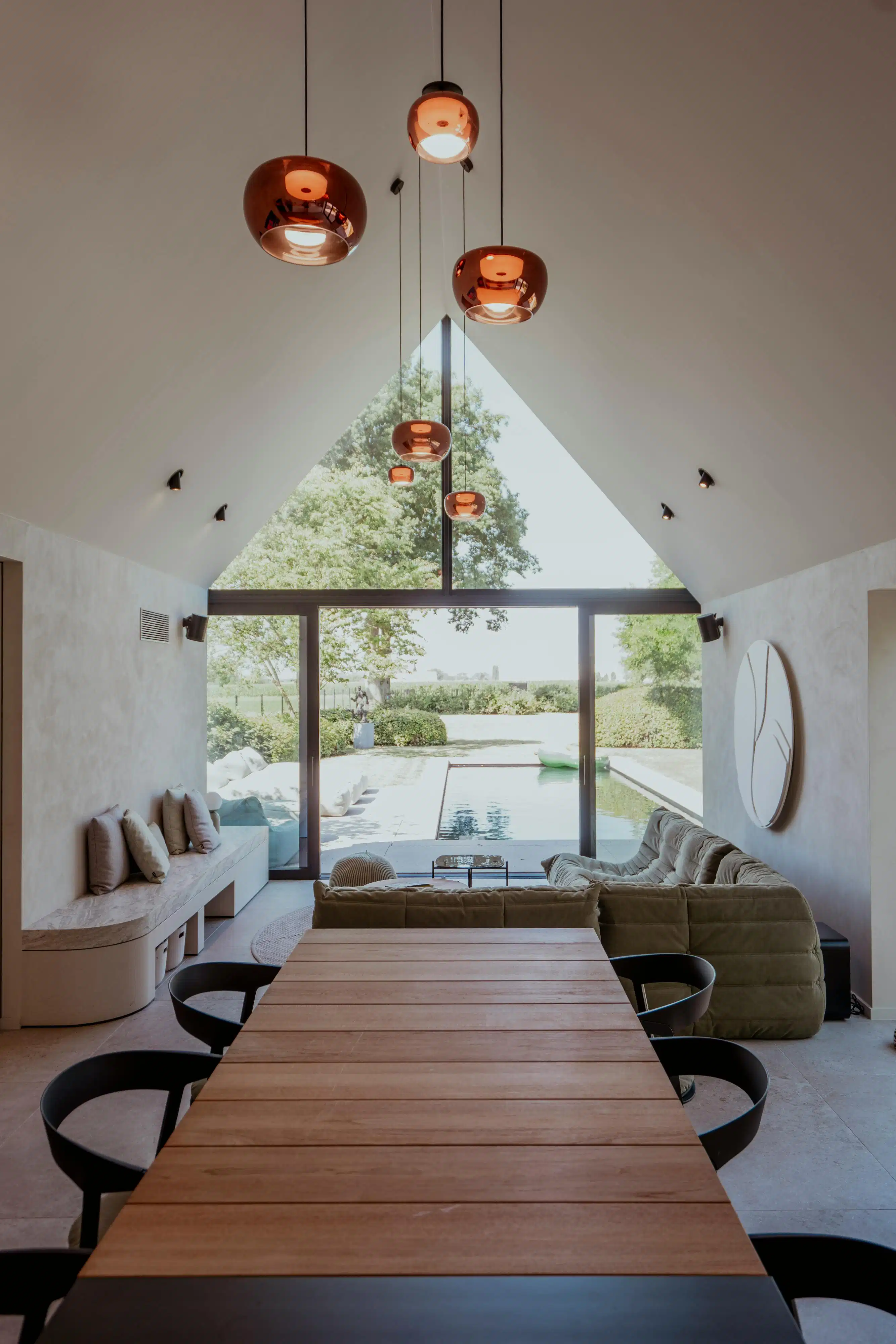 Exclusieve villa met zwembad, poolhouse op een perceel van 1.640 m² foto 24
