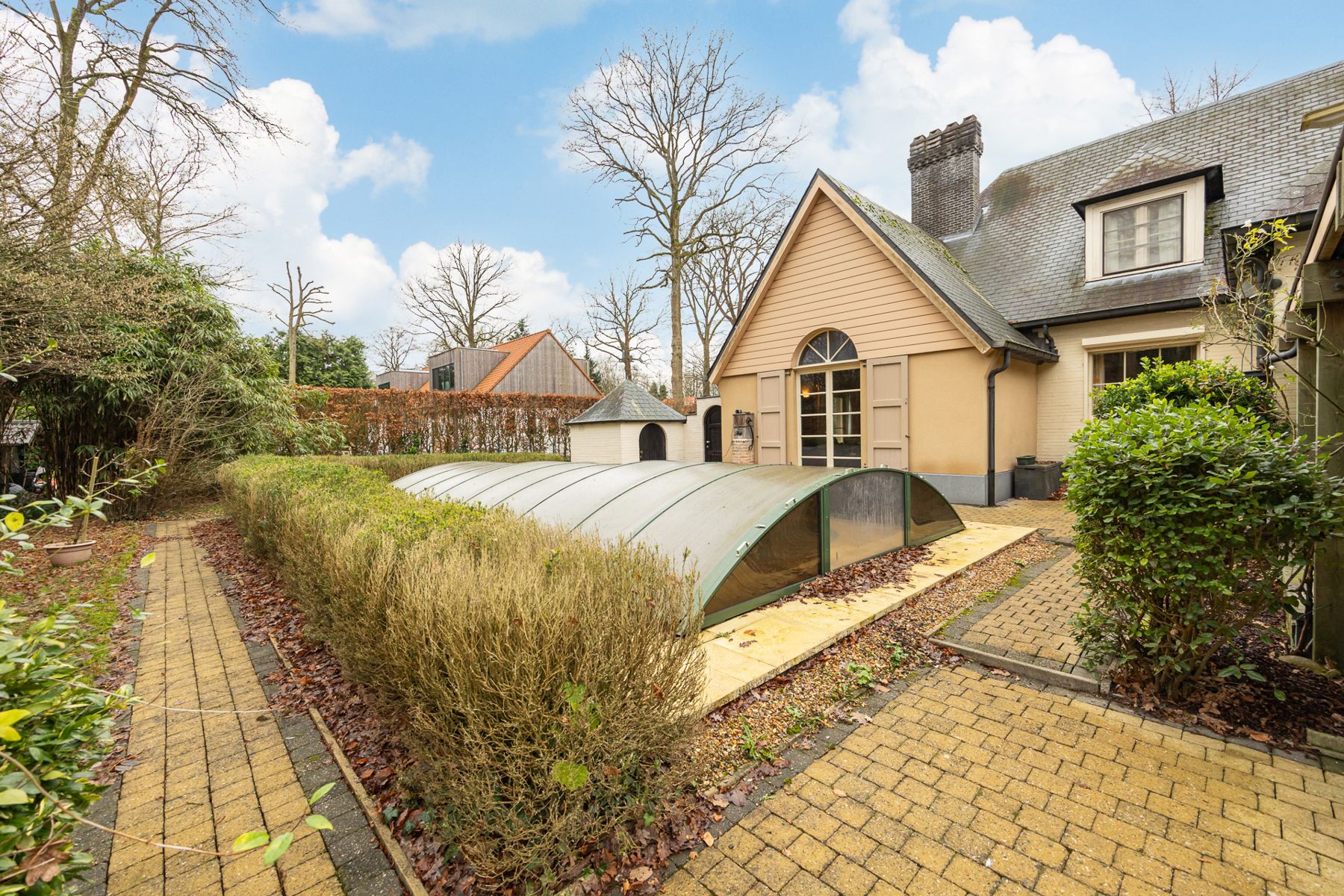 Klassieke sfeervolle villa op 1.753m² met zwembad foto 8