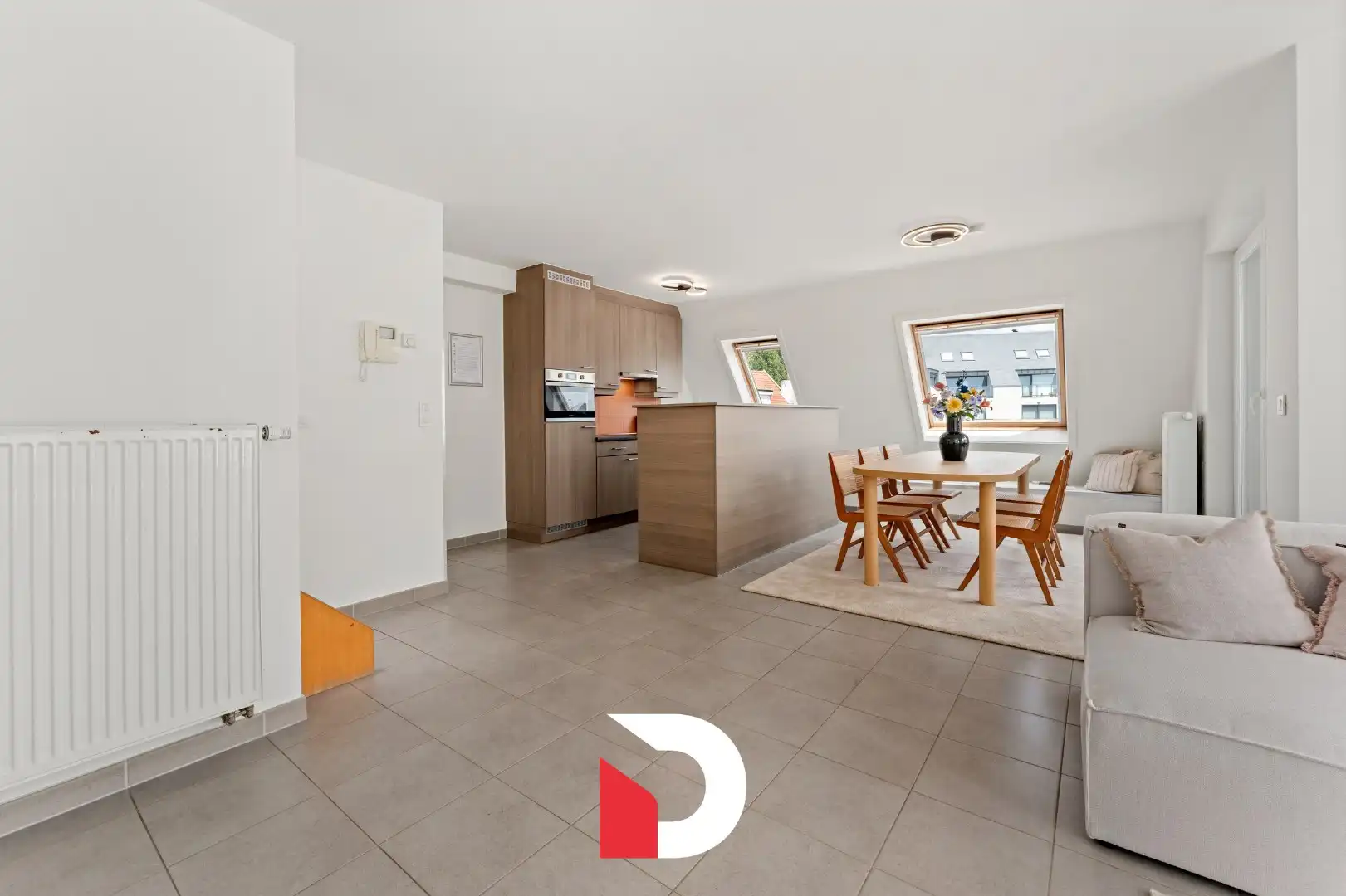 Duplexappartement met 2 slaapkamers op een unieke kustlocatie foto 4