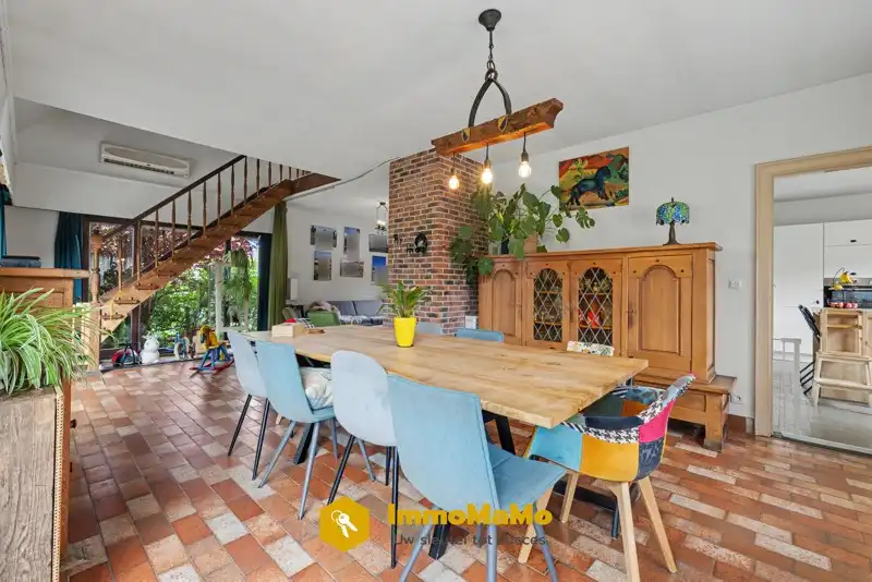 VERKOCHT - VILLA MET 4 SLAAPKAMERS EN TUIN&WEIDE (3314m²) EN 3 PAARDENSTALLEN foto 8