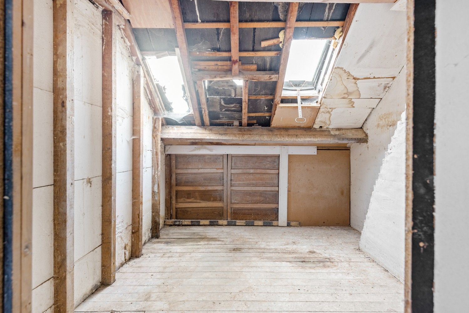 Leuke, te renoveren woning met 2 slaapkamers in het centrum van Duffel foto 14