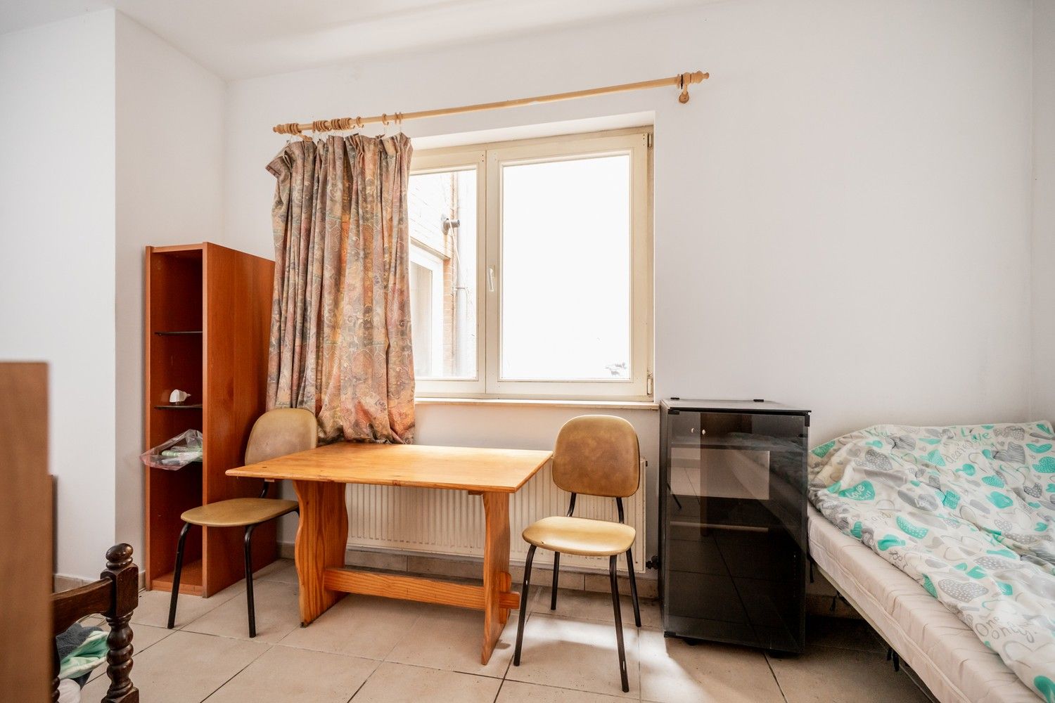 Ruim gelijkvloers appartement met 2 kamers foto 5