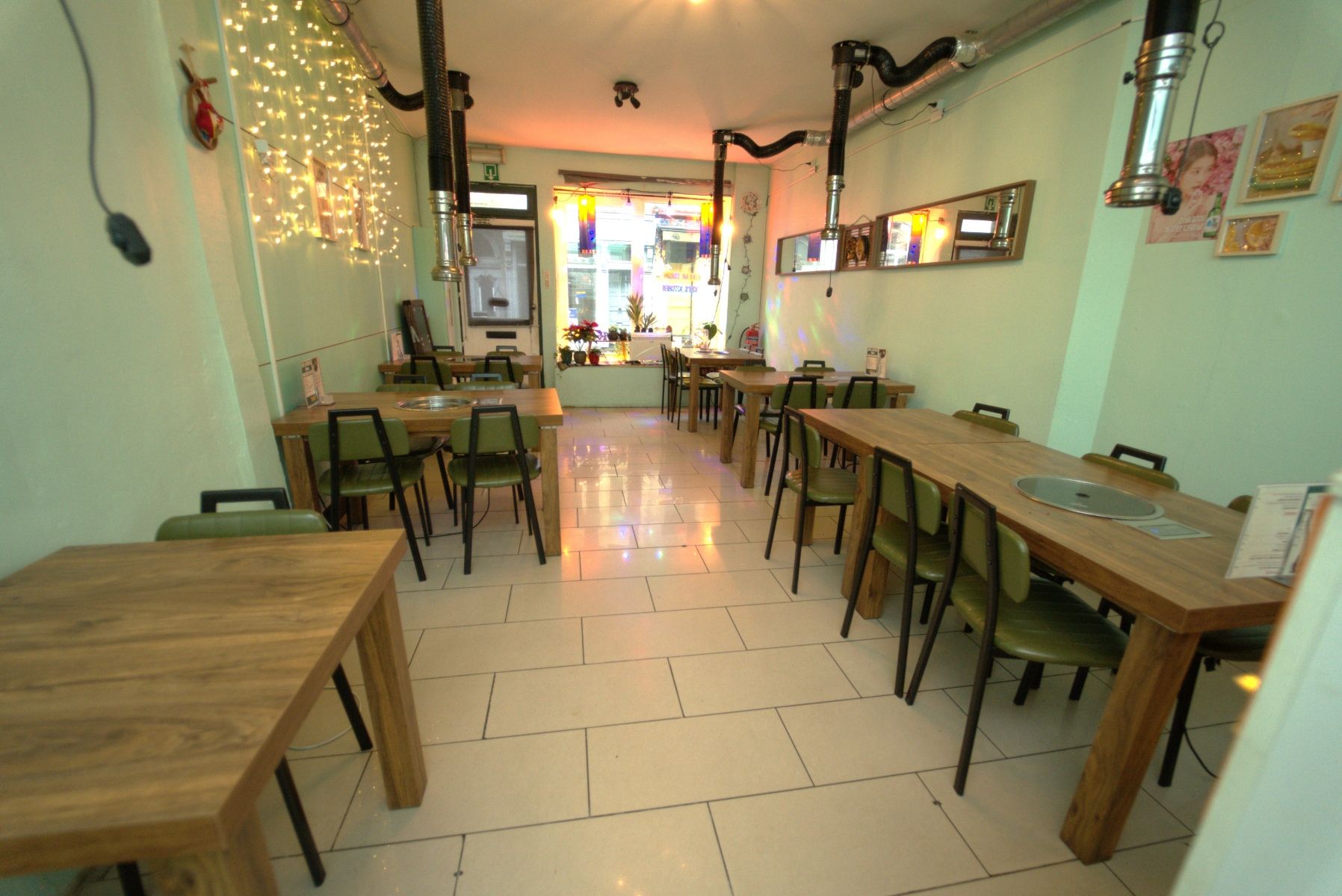 Handelspand in de bruisende Oudburg – hartje Gent foto 2