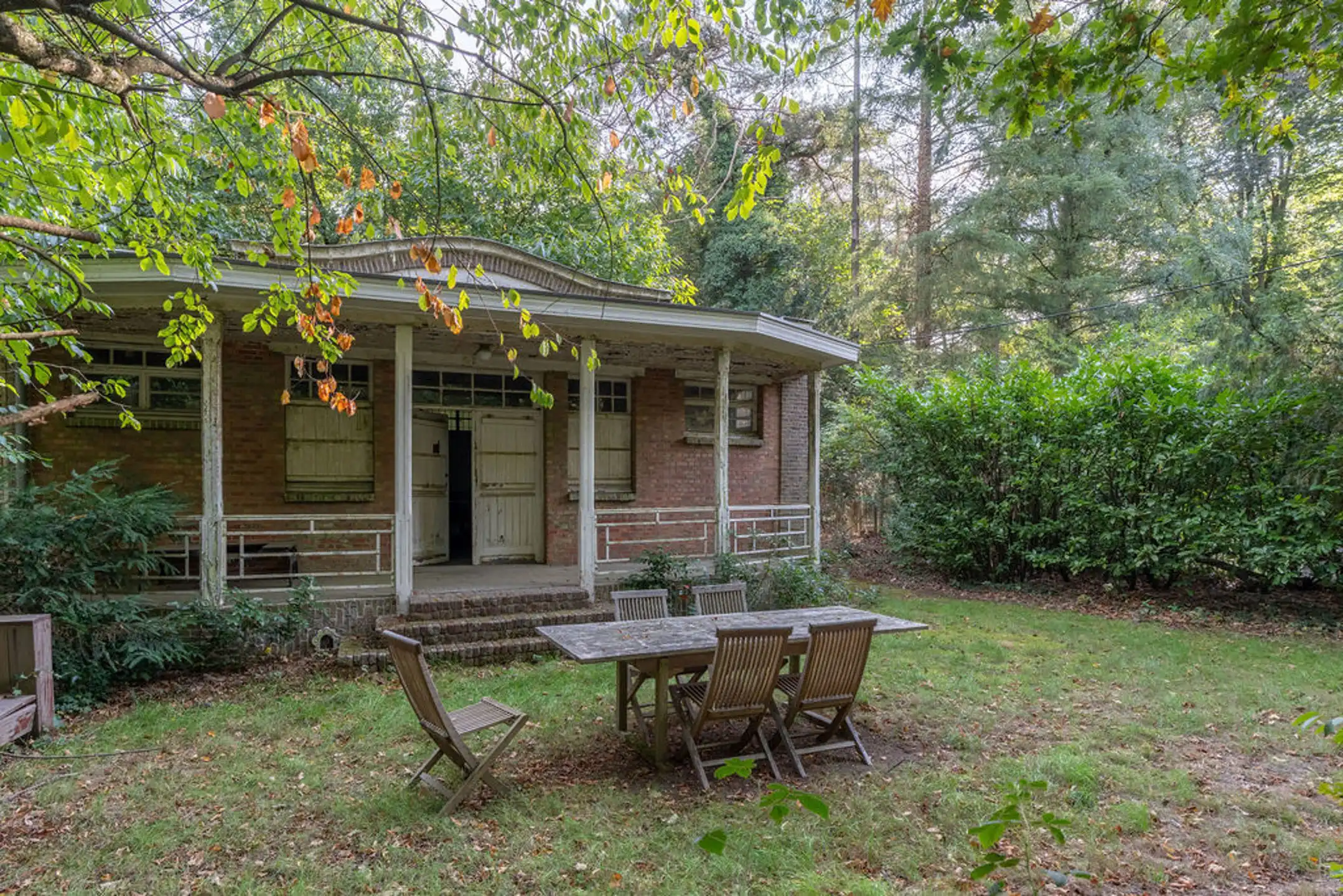 Bouwgrond / grondig te renoveren woning op 7.106m² grond. foto 4