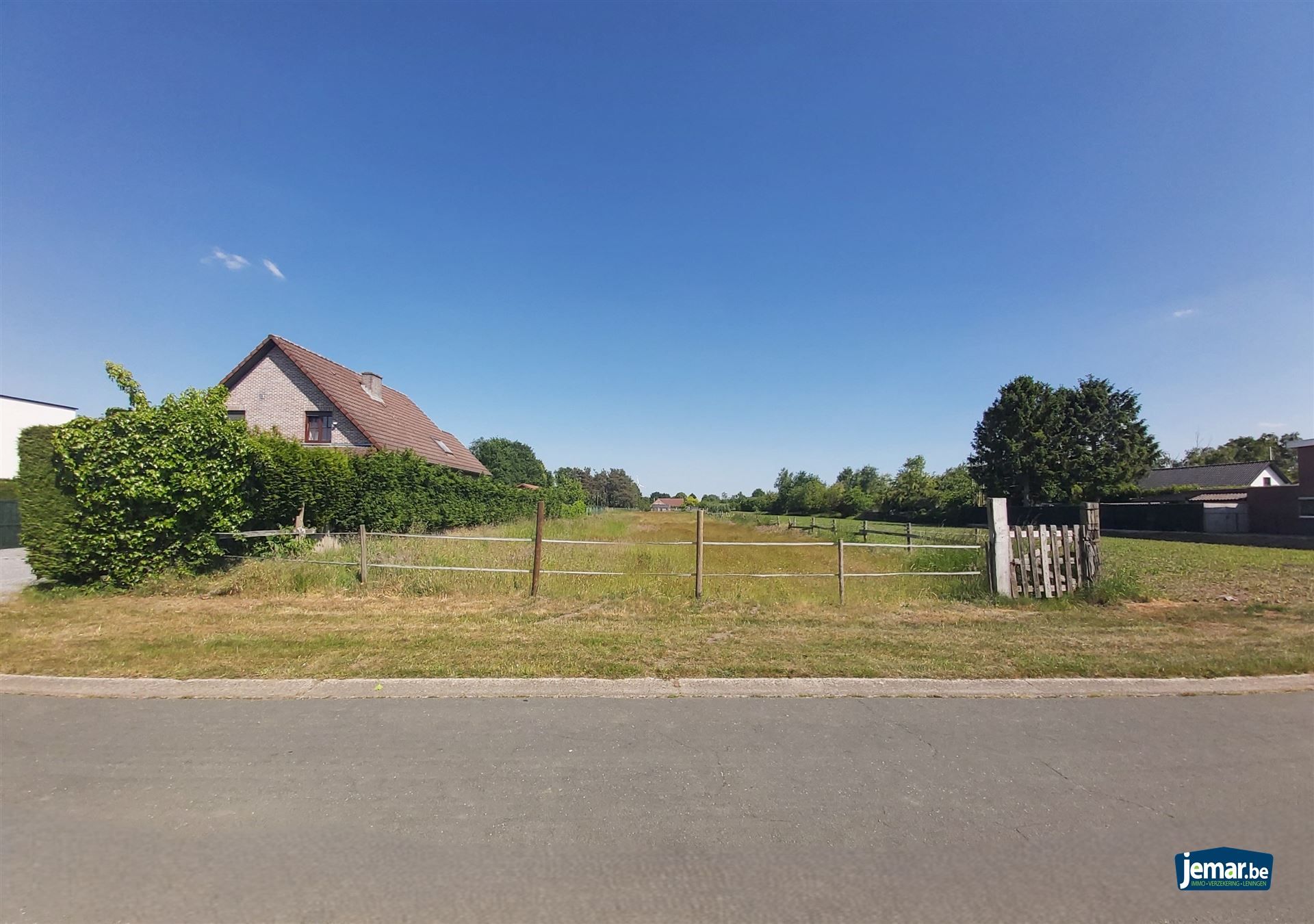 ()=>{if(producerUpdateValueVersion(node),producerAccessed(node),node.value===ERRORED)throw node.error;return node.value} Werfstraat Maasmechelen - 3630 MAASMECHELEN