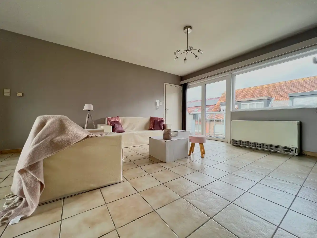 Topper! Lichtrijk appartement met 2 slpks. + garage! foto 3