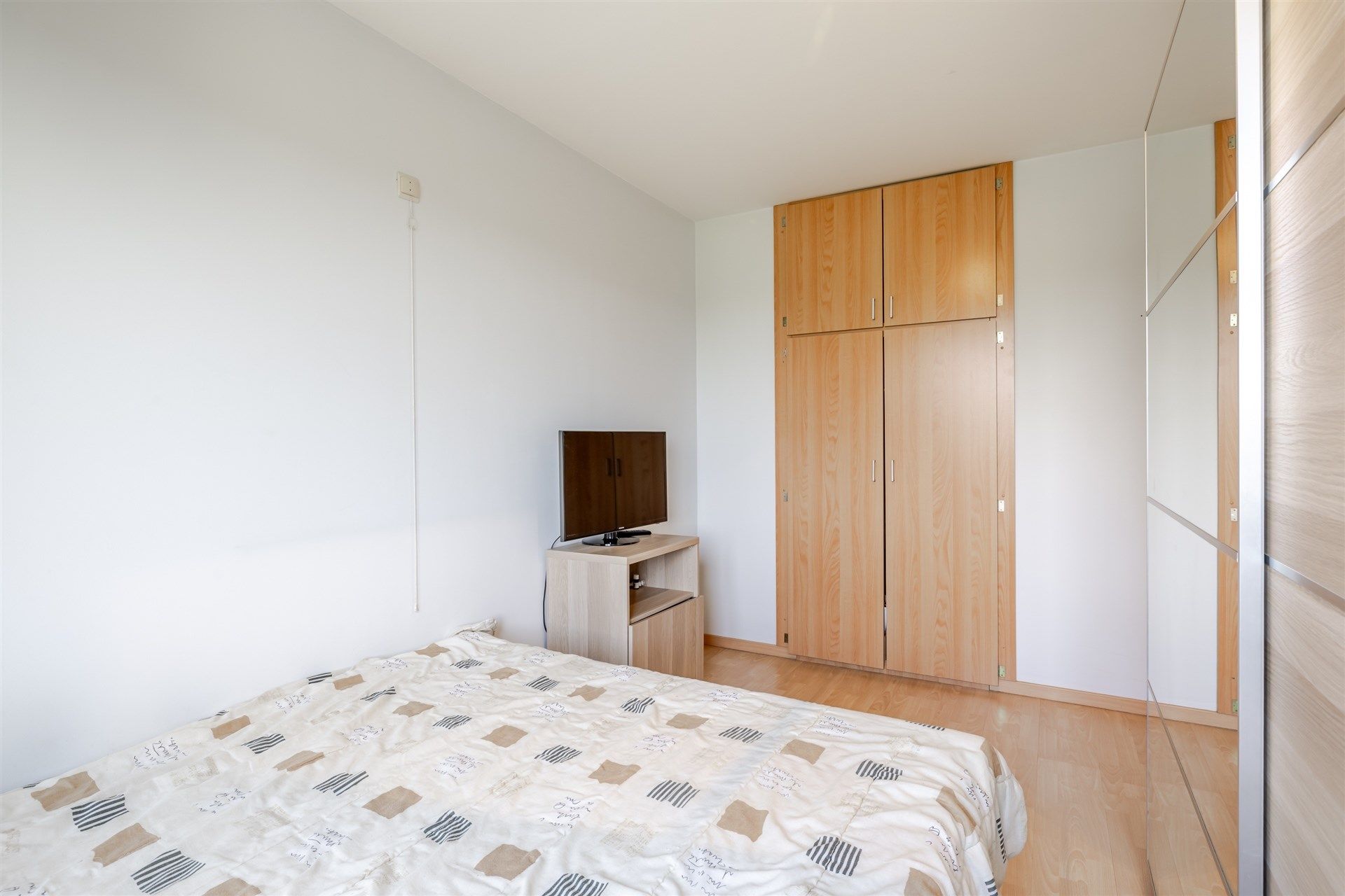 Instapklaar appartement met 2 slaapkamers in Dendermonde! foto 9