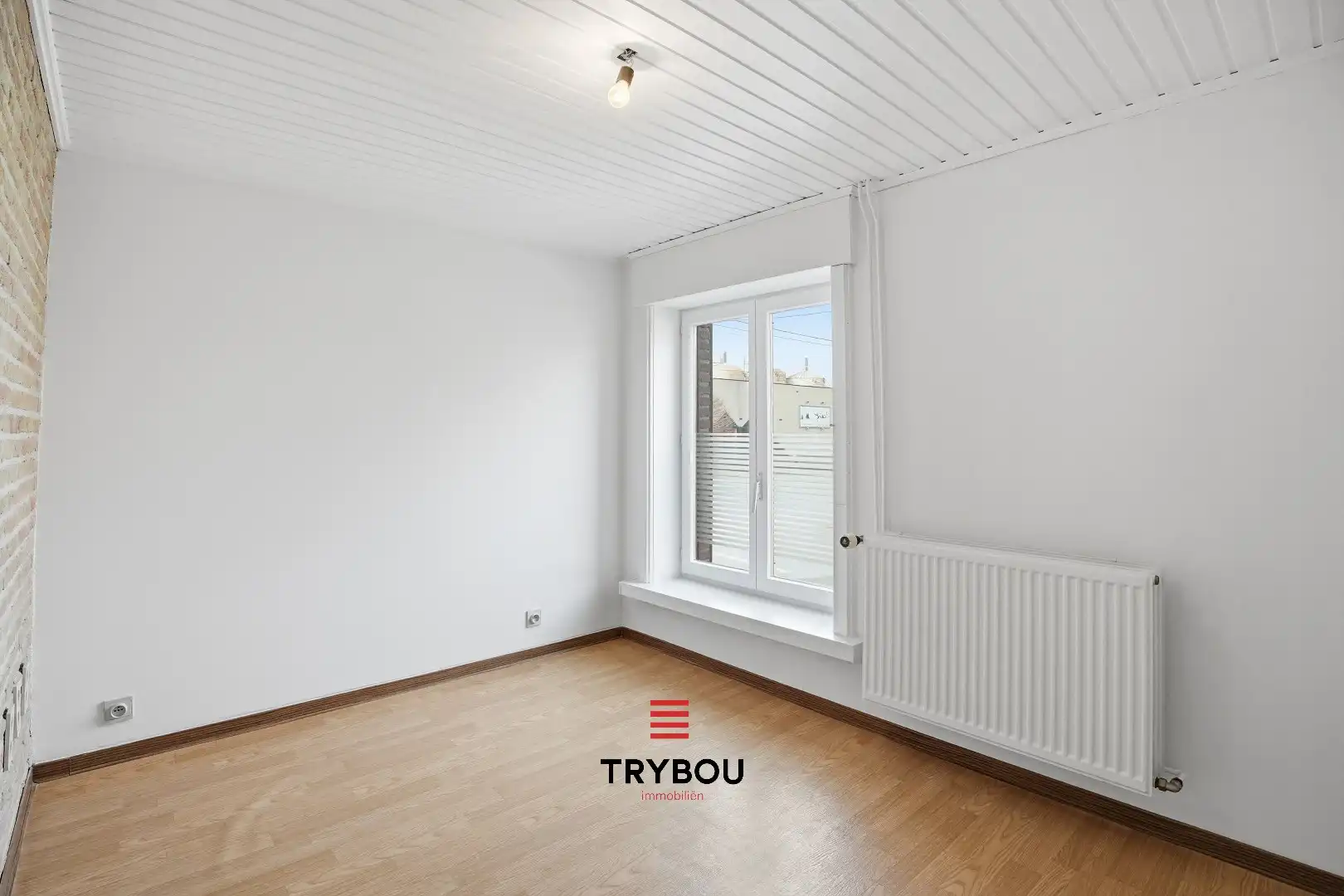 Ruime halfopen woning met 6 slaapkamers in Houthulst! foto 19