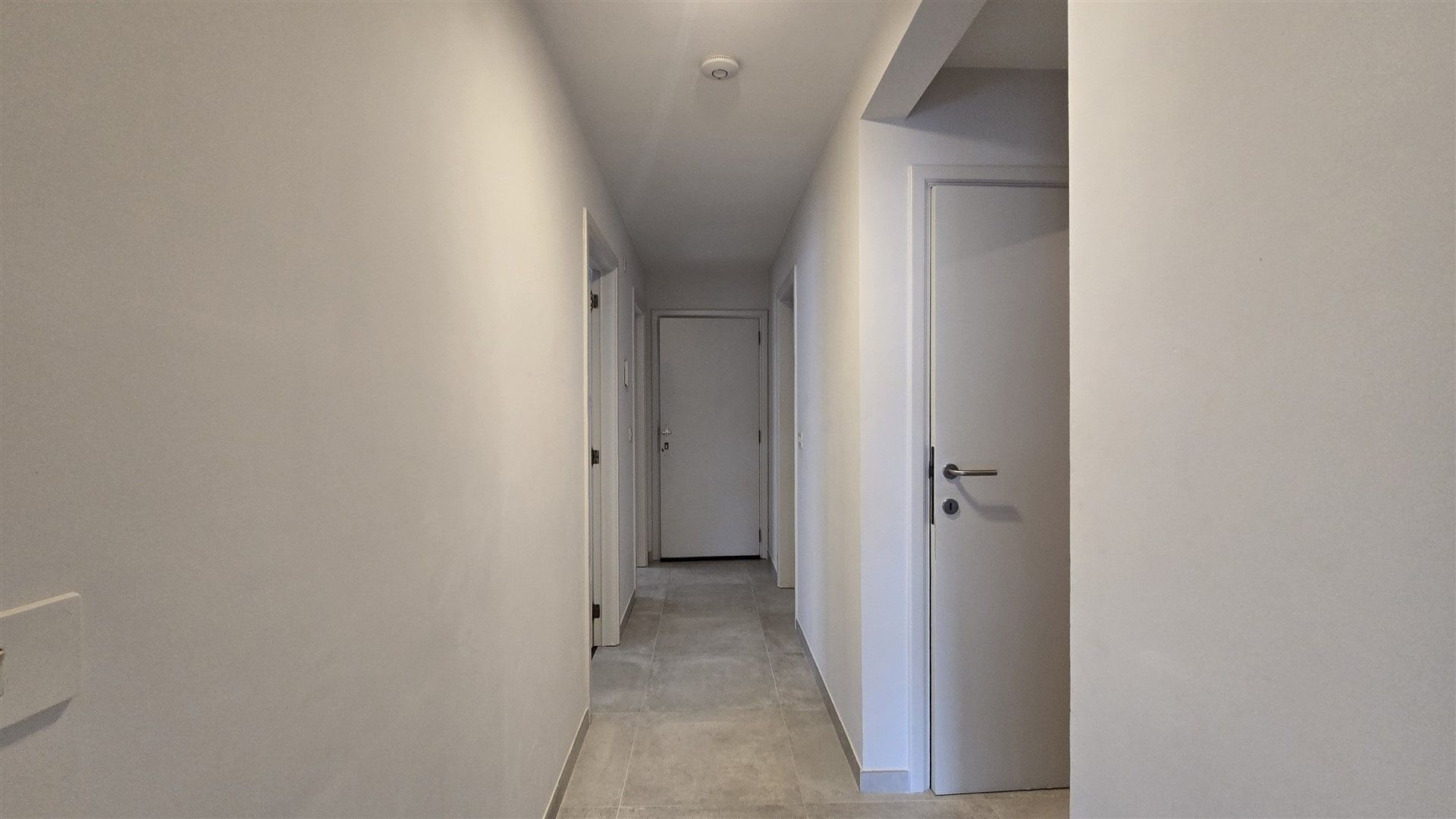 Volledig gerenoveerd appartement met 2 slpk. Leuven centrum.  foto 7