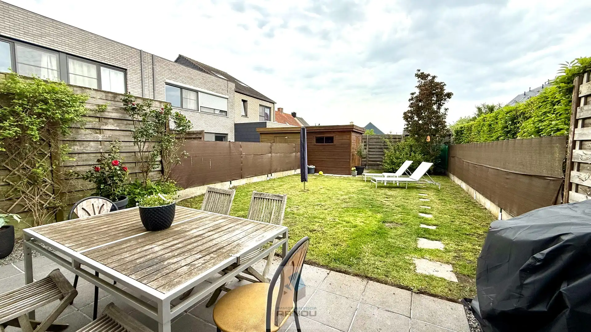 Gezellige woning met 3 slaapkamers en tuin foto 14