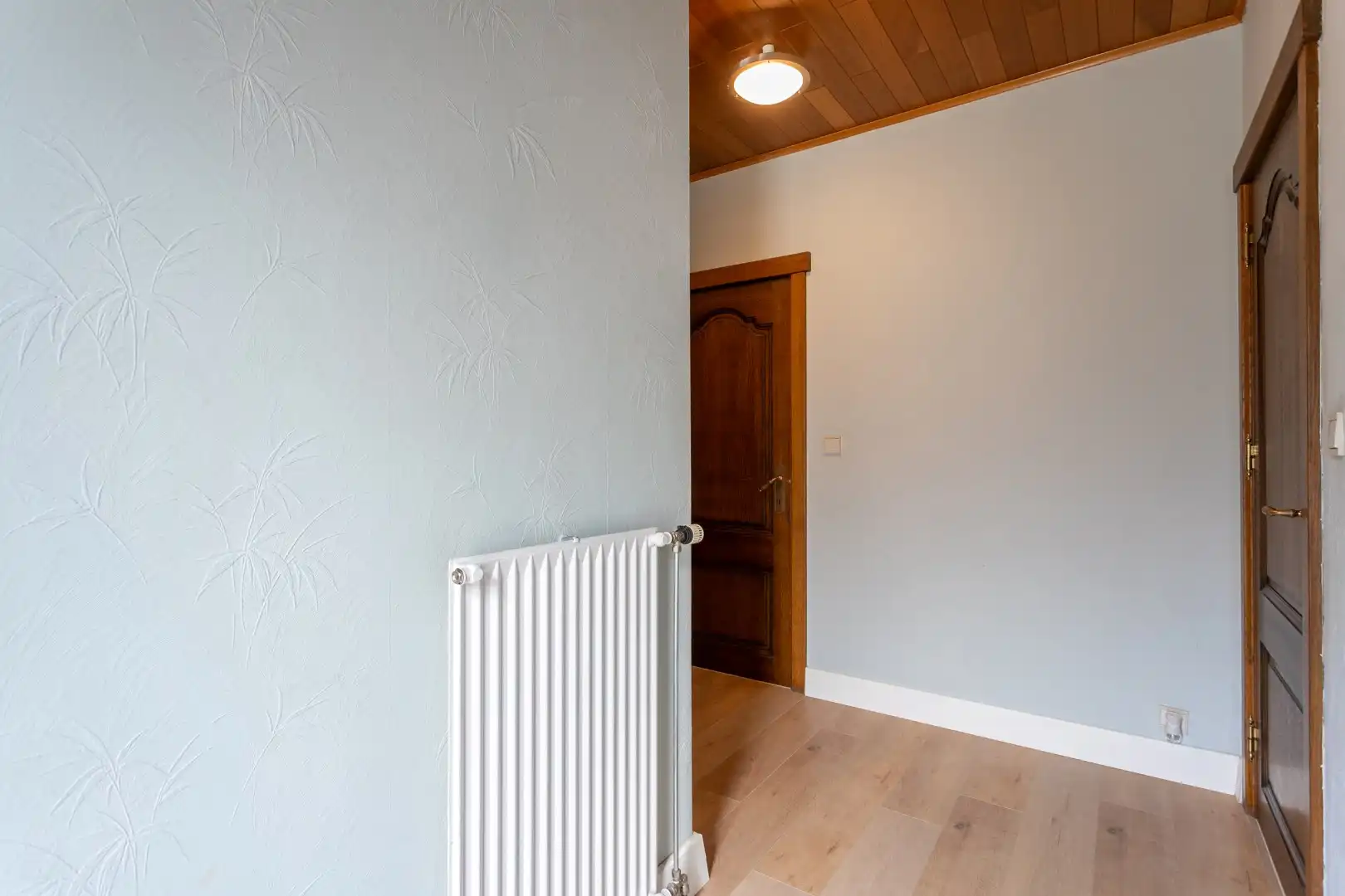 Gerenoveerde 3-gevelwoning met tuin en 4 slaapkamers te Sint-Genesius-Rode foto 15