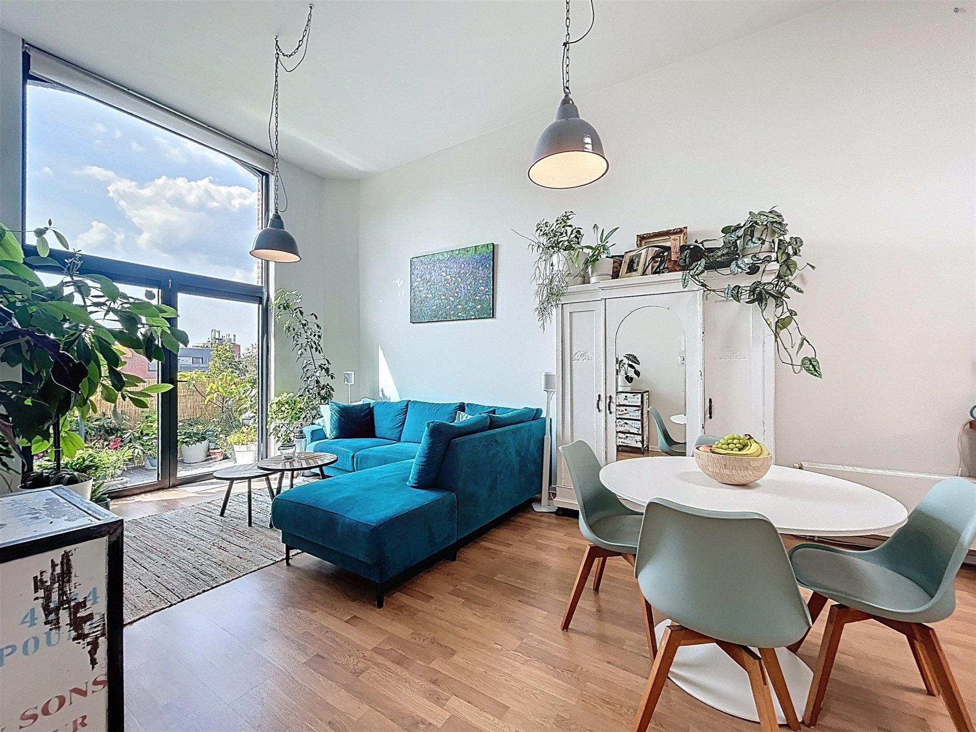 Energiezuinig 3 slaapkamer-appartement op toplocatie. foto {{pictureIndex}}