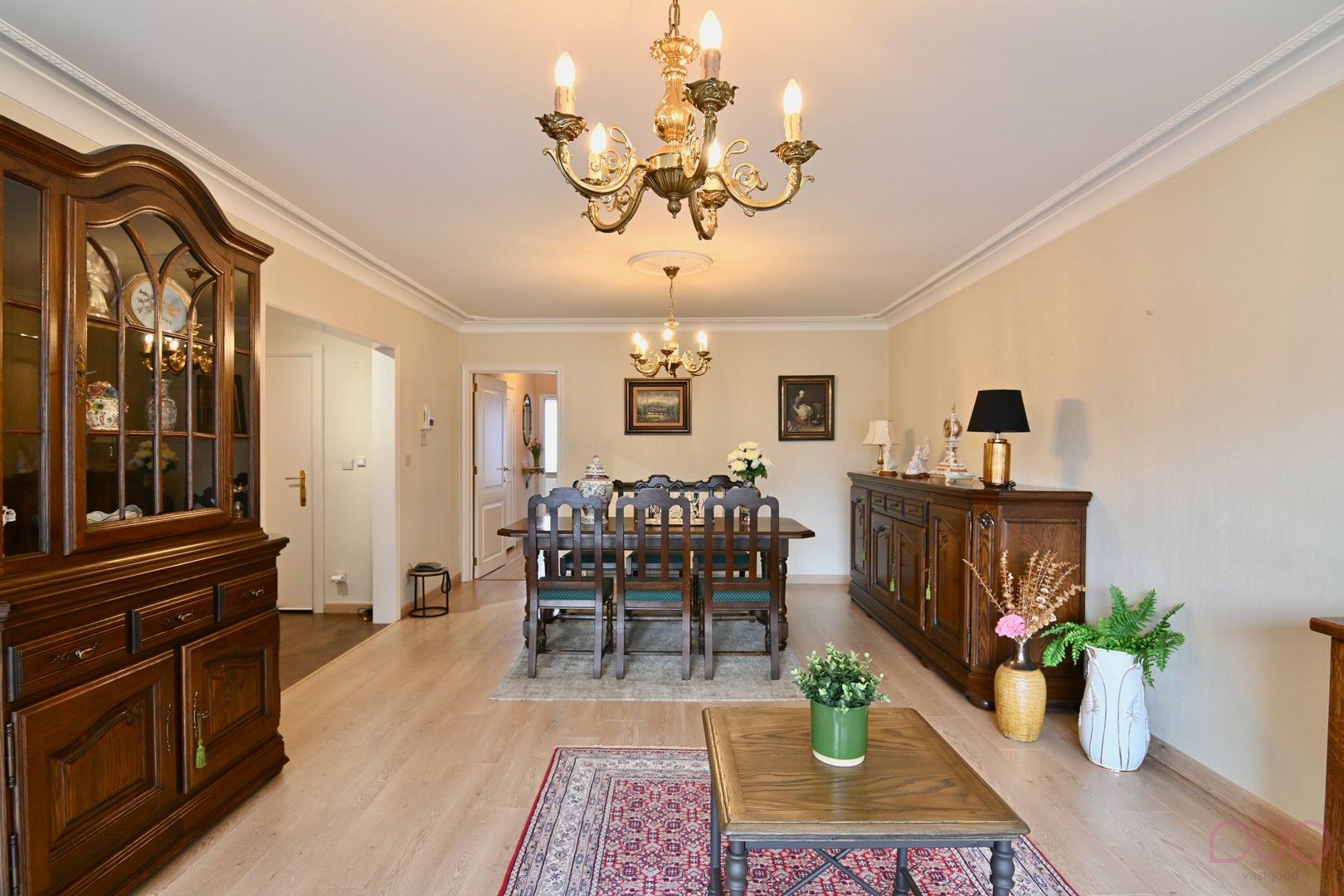 Instapklaar appartement in Truiens stadscentrum met autostaanplaats foto 3